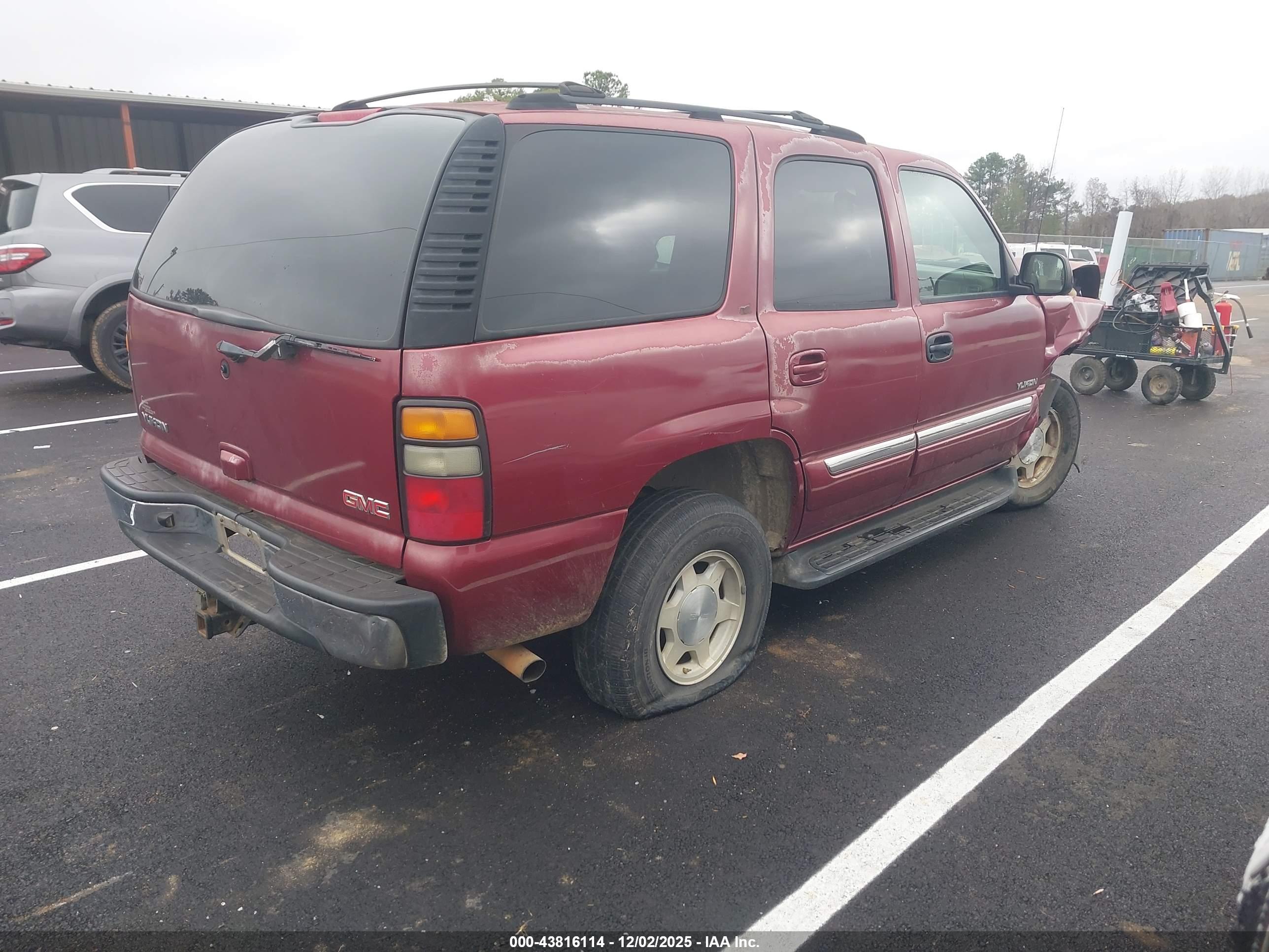 GMC YUKON image 4
