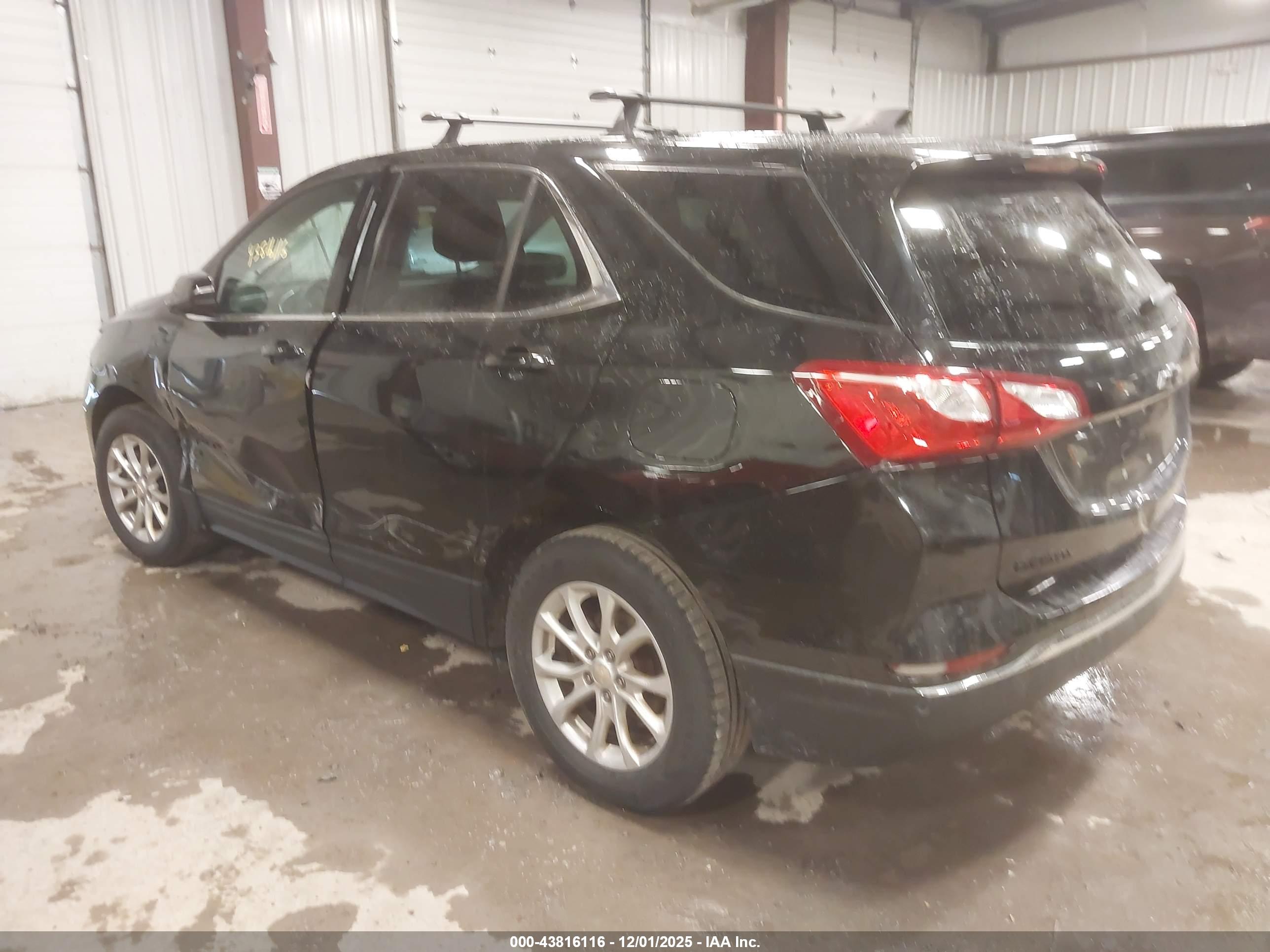 CHEVROLET EQUINOX image 3