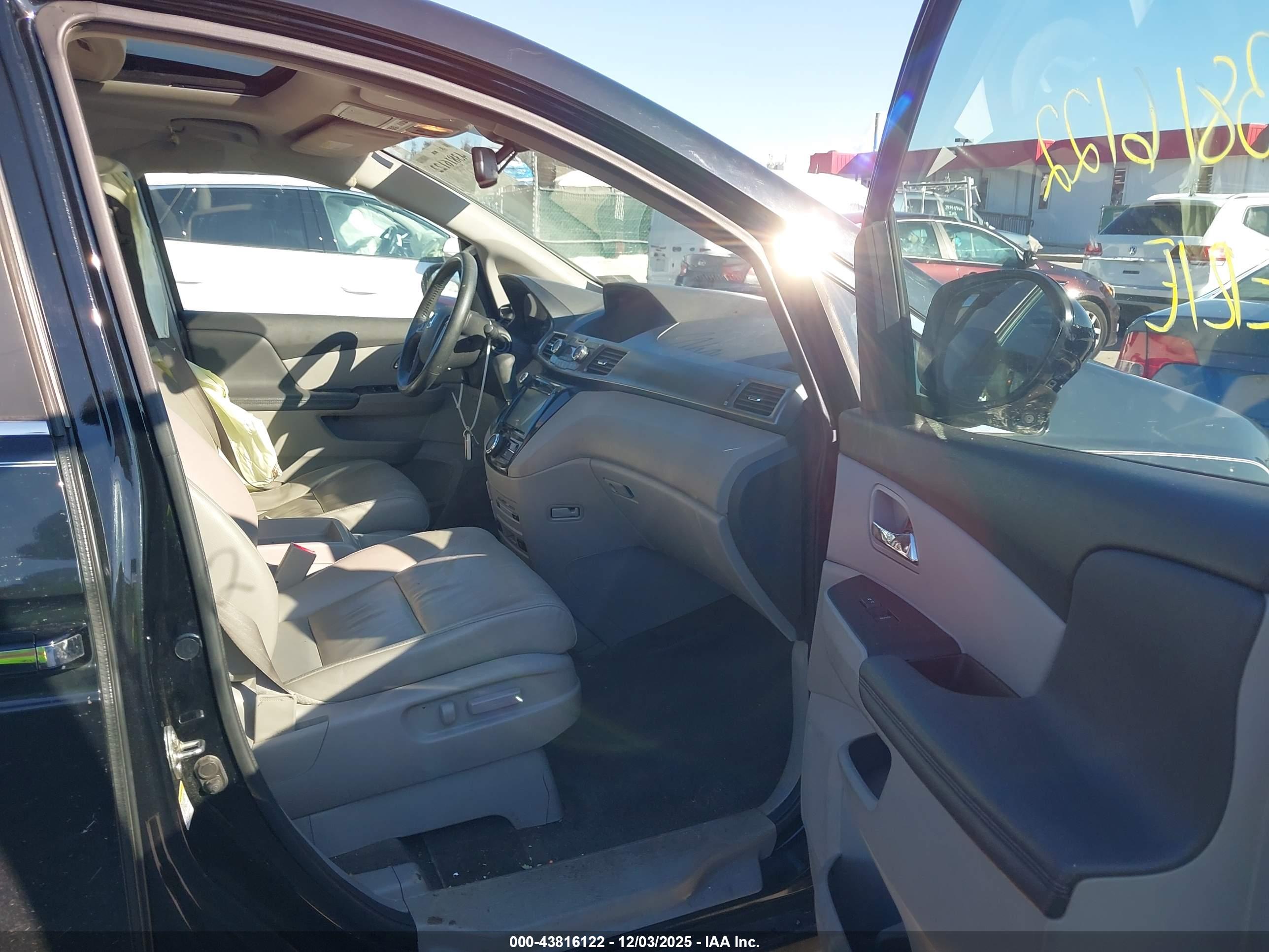 HONDA ODYSSEY image 5