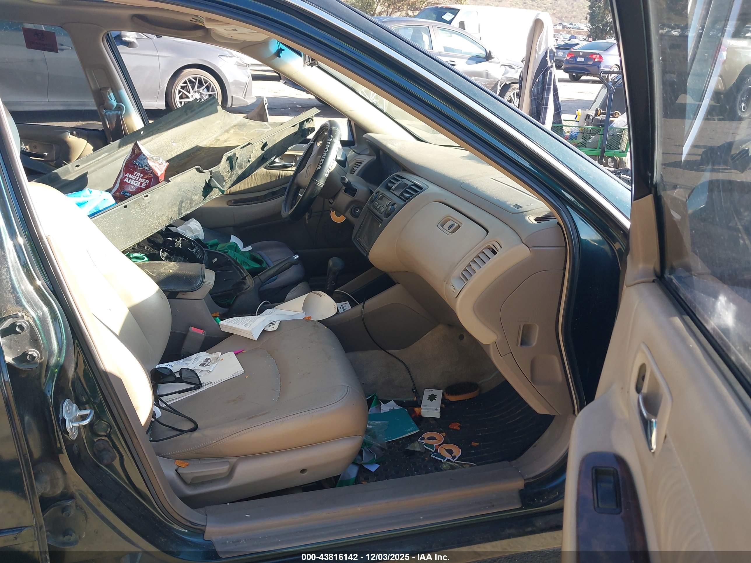 HONDA ACCORD image 5
