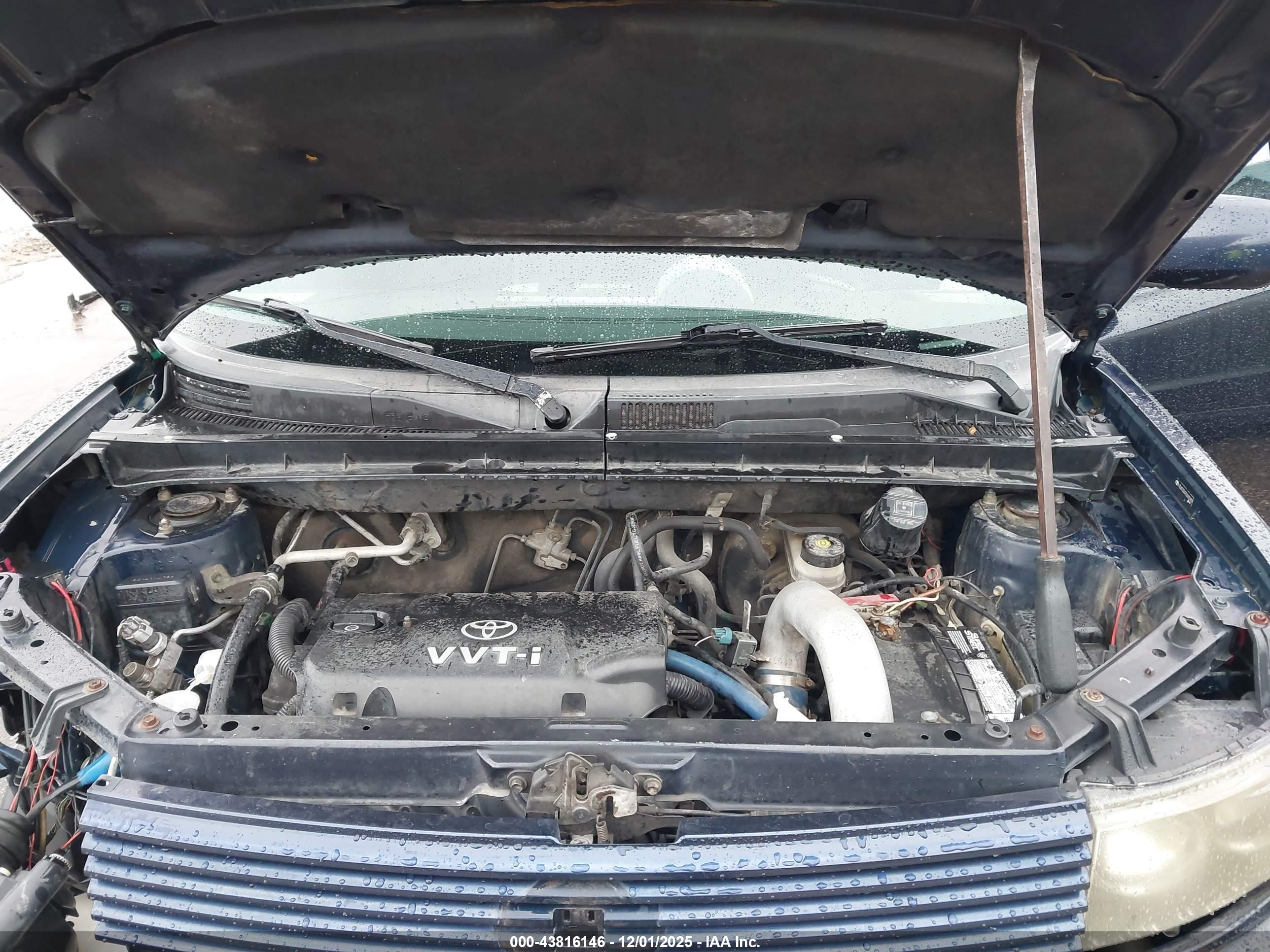 SCION XB image 10