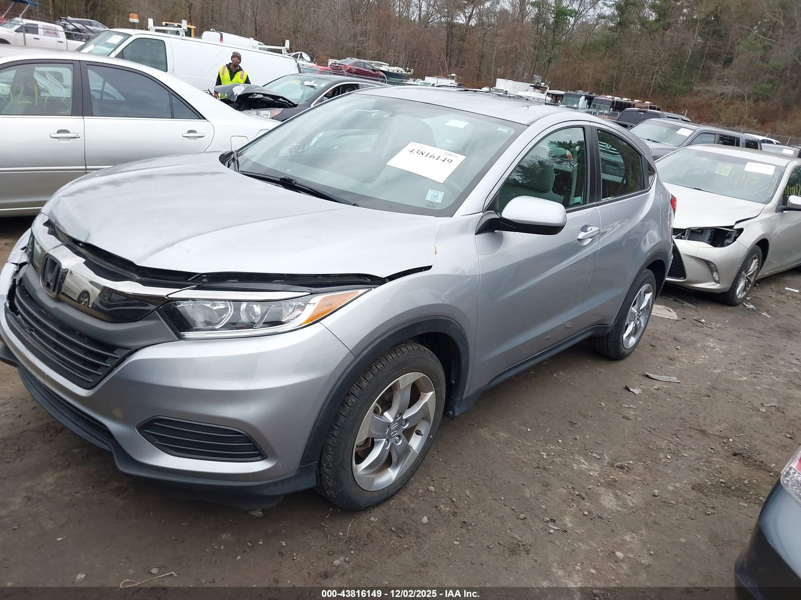 HONDA HR-V image 2
