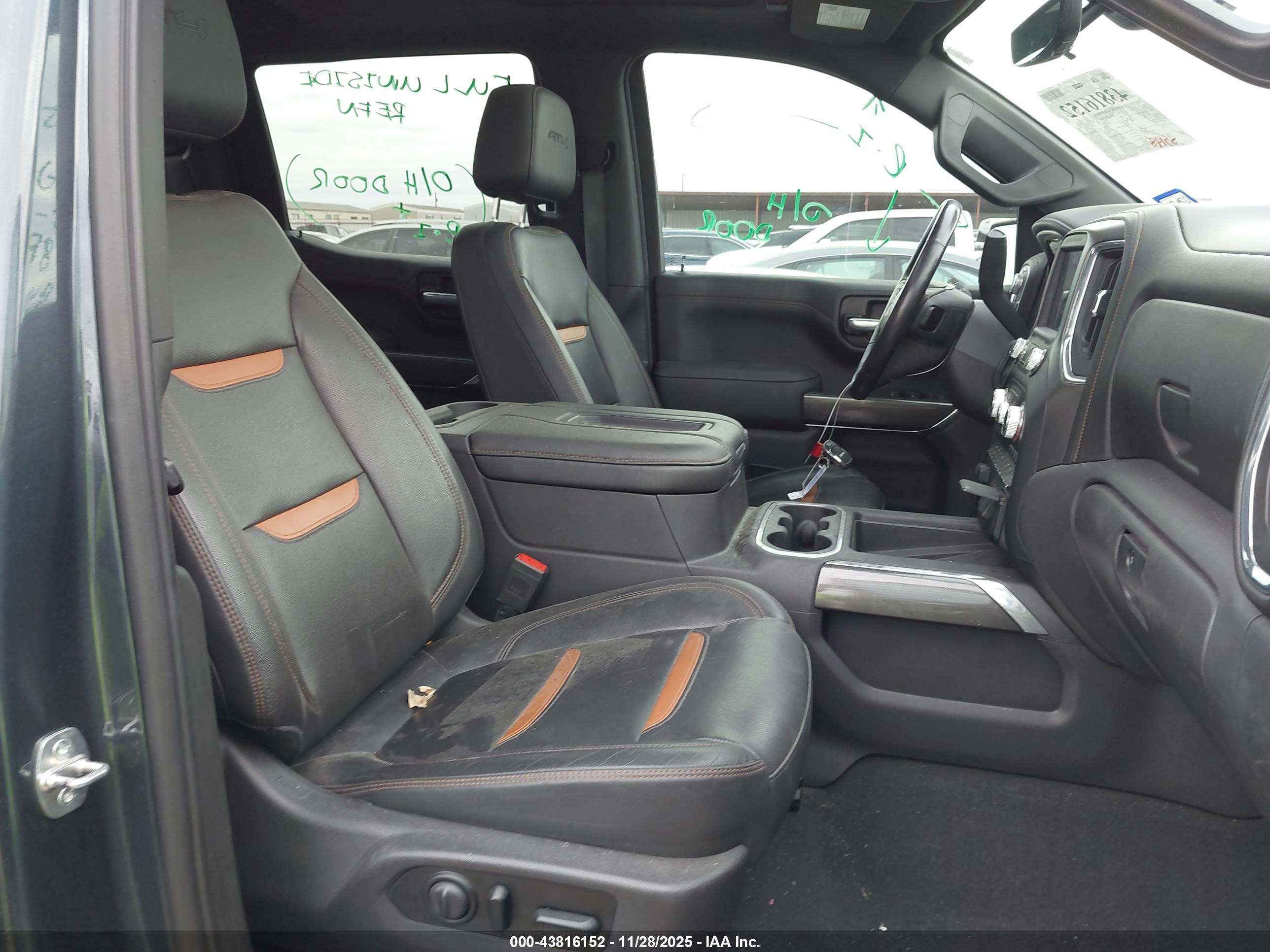 GMC SIERRA image 5
