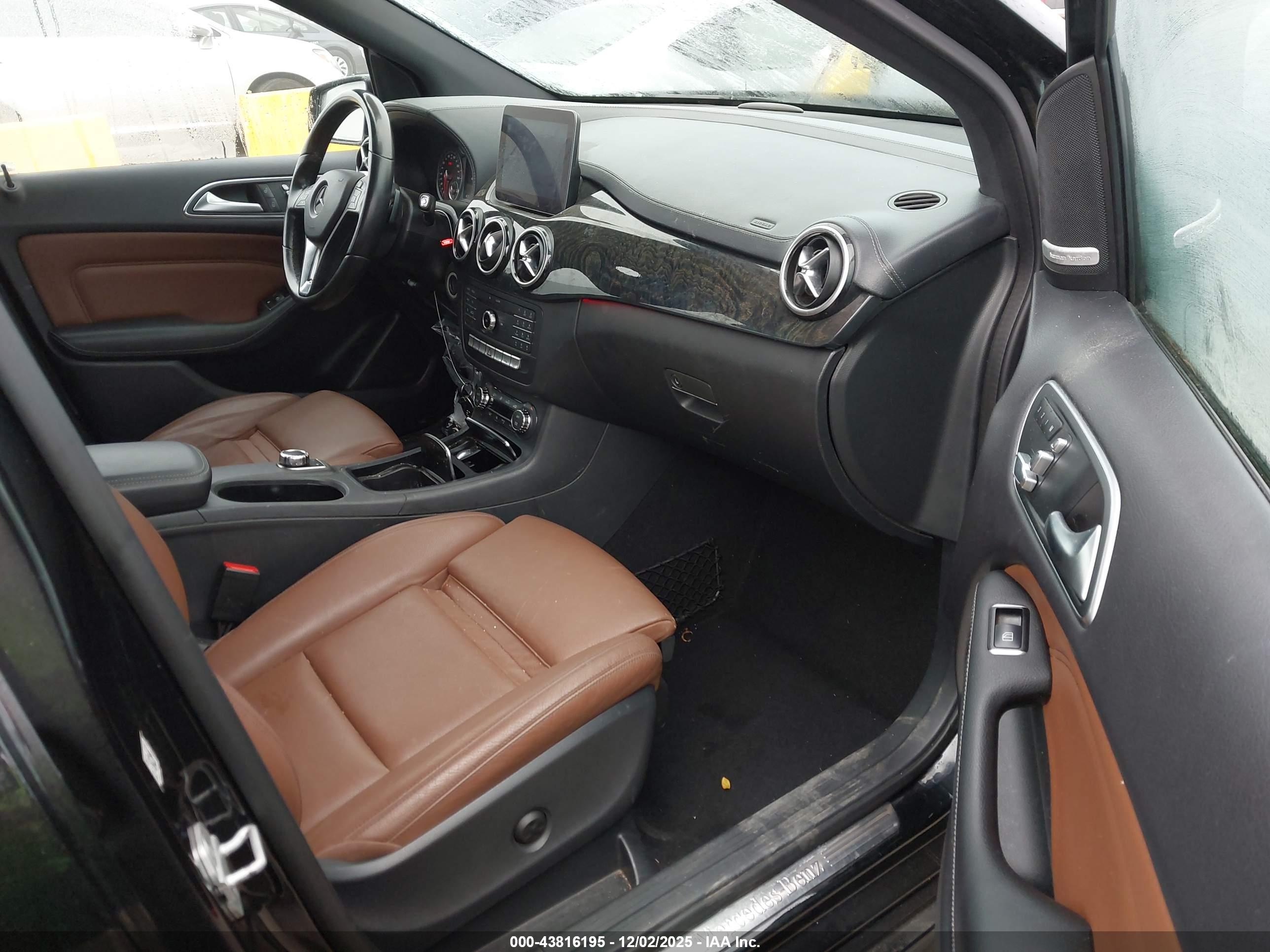 MERCEDES-BENZ B image 5