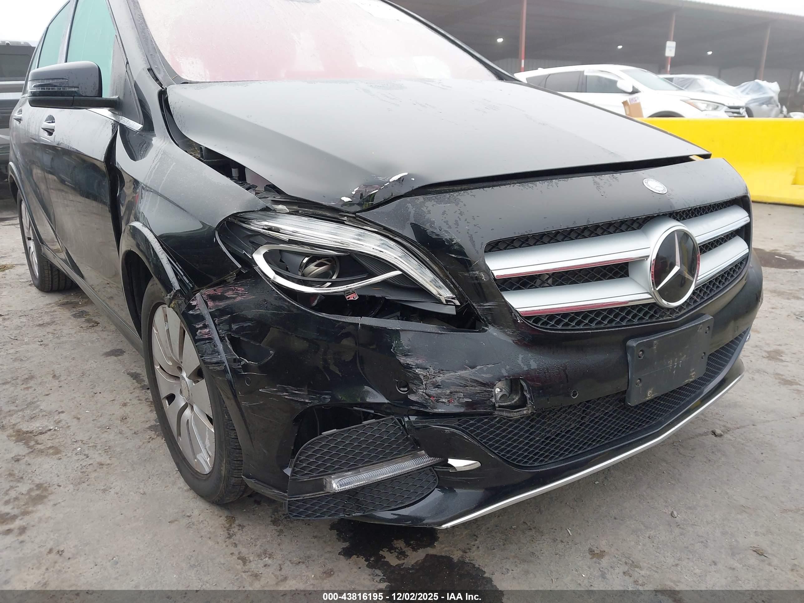 MERCEDES-BENZ B image 6