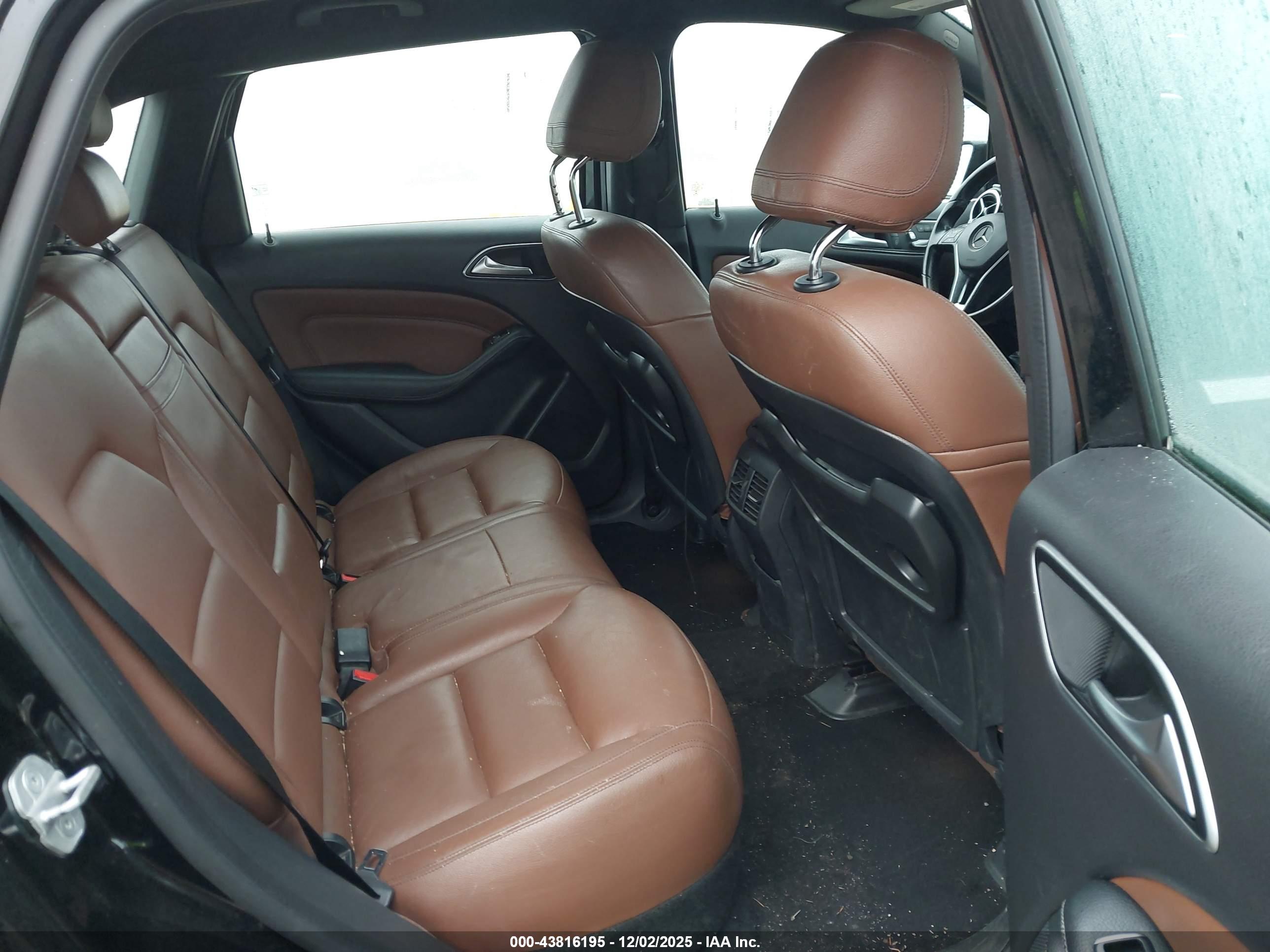 MERCEDES-BENZ B image 8