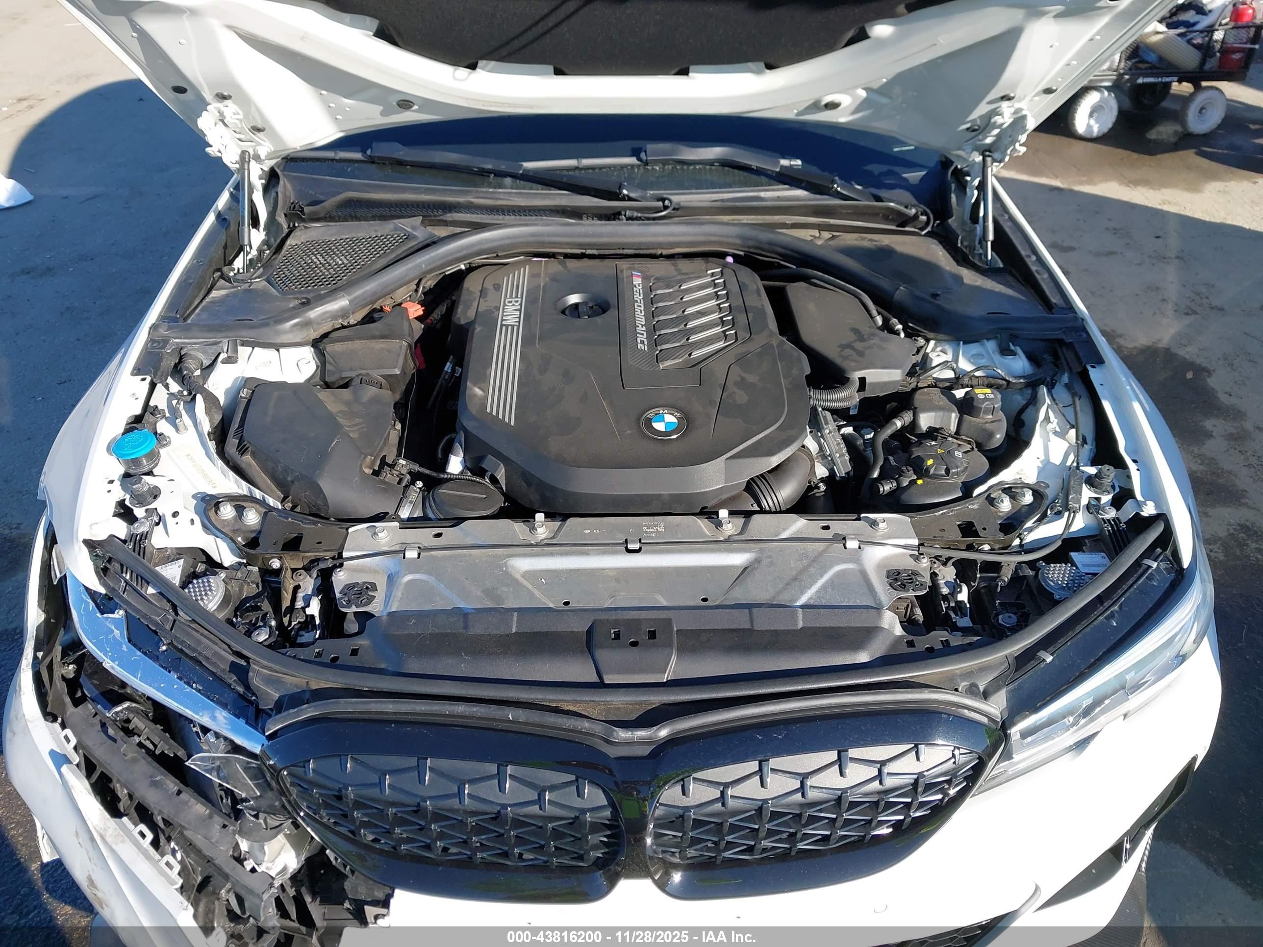BMW 3 image 10