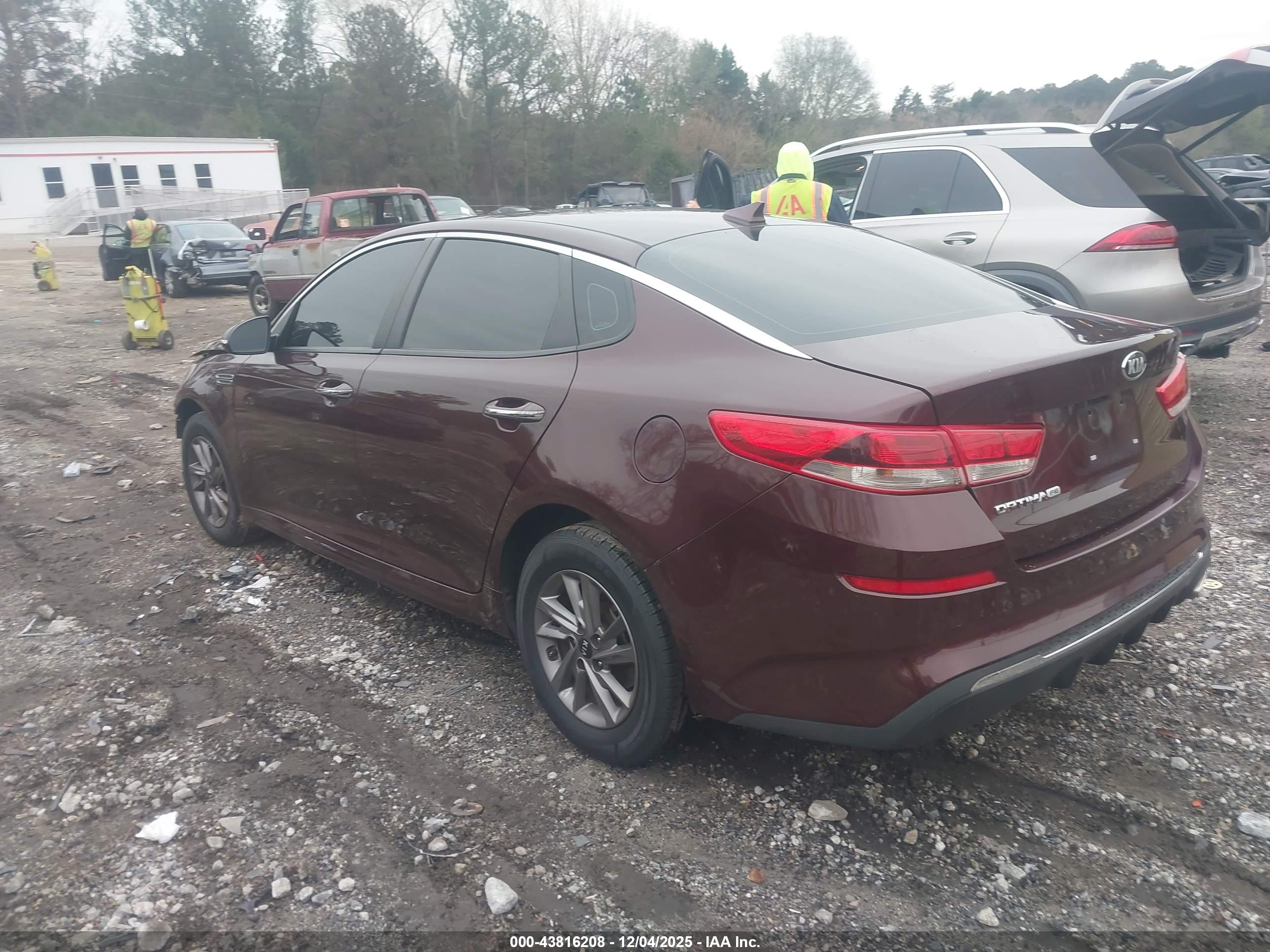 KIA OPTIMA image 3