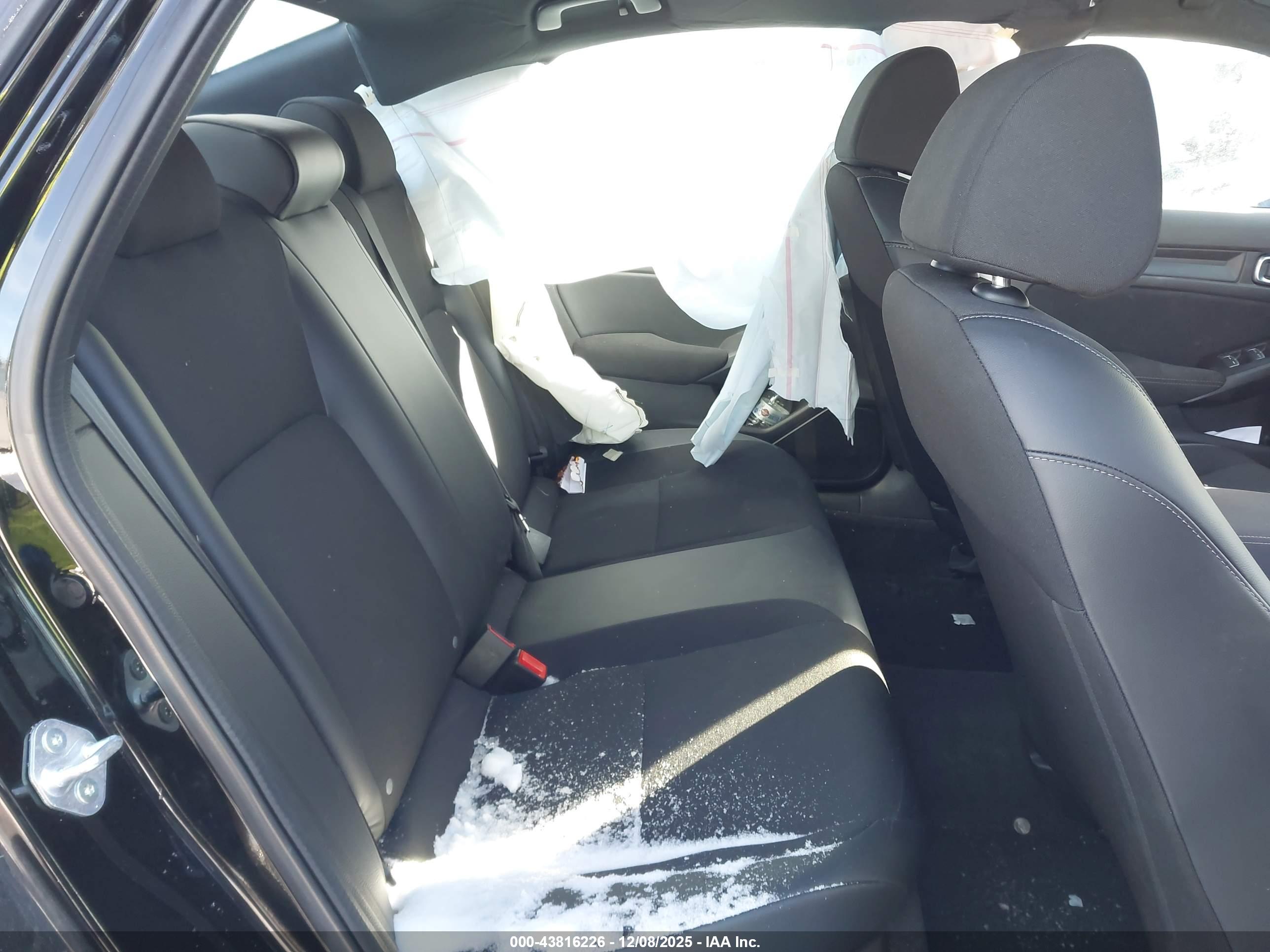 HONDA CIVIC image 8