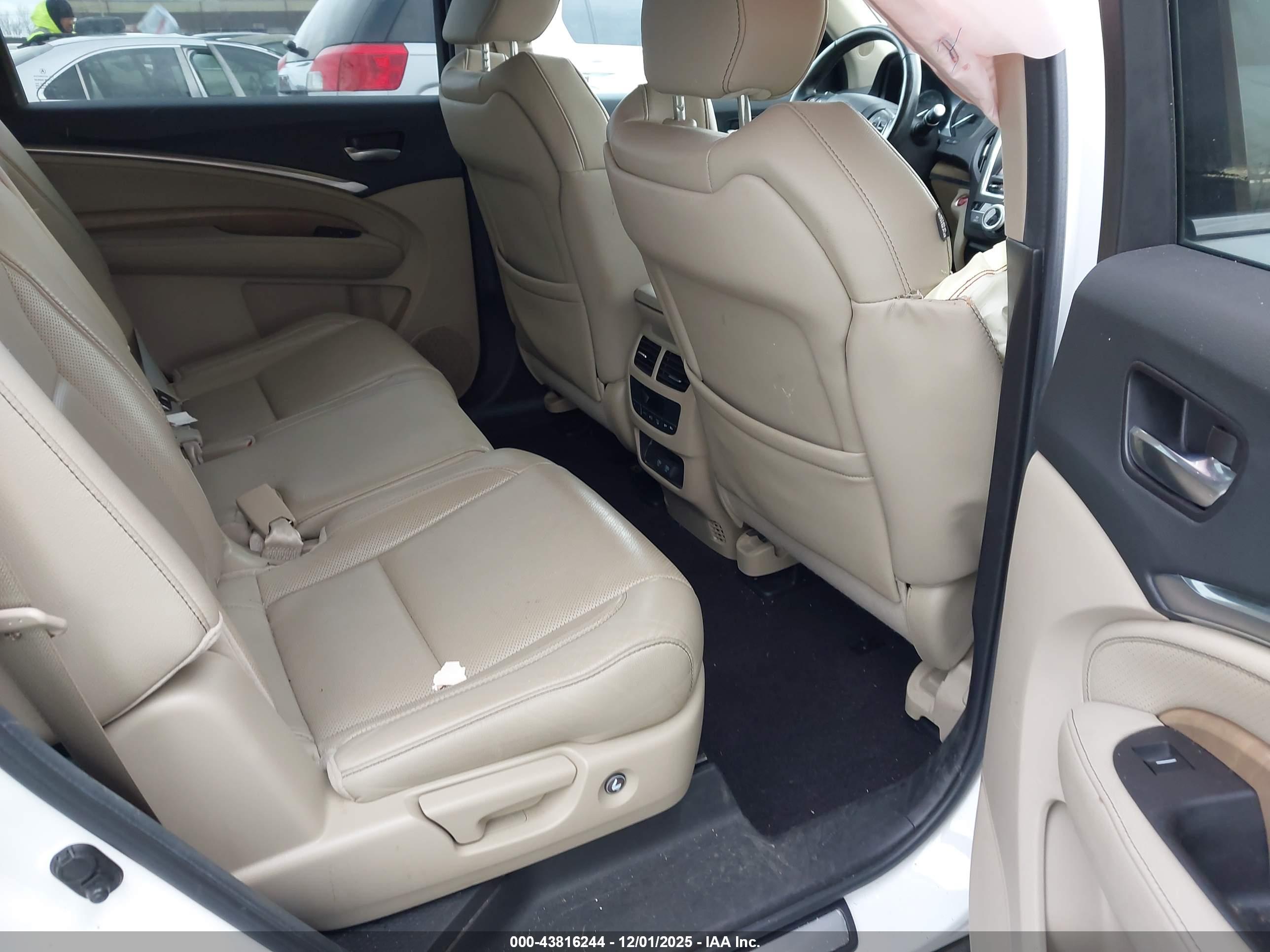 ACURA MDX image 8