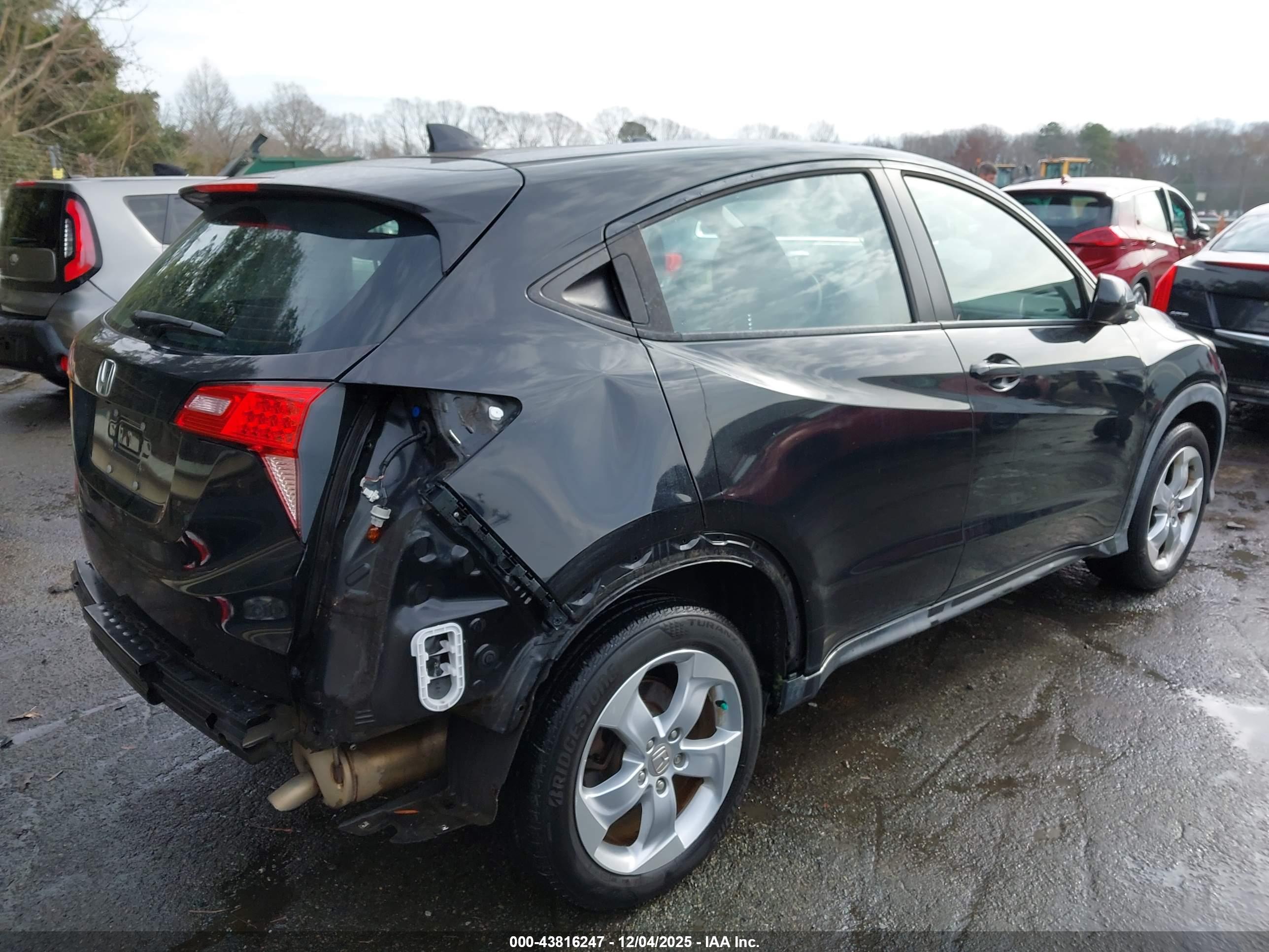 HONDA HR-V image 4