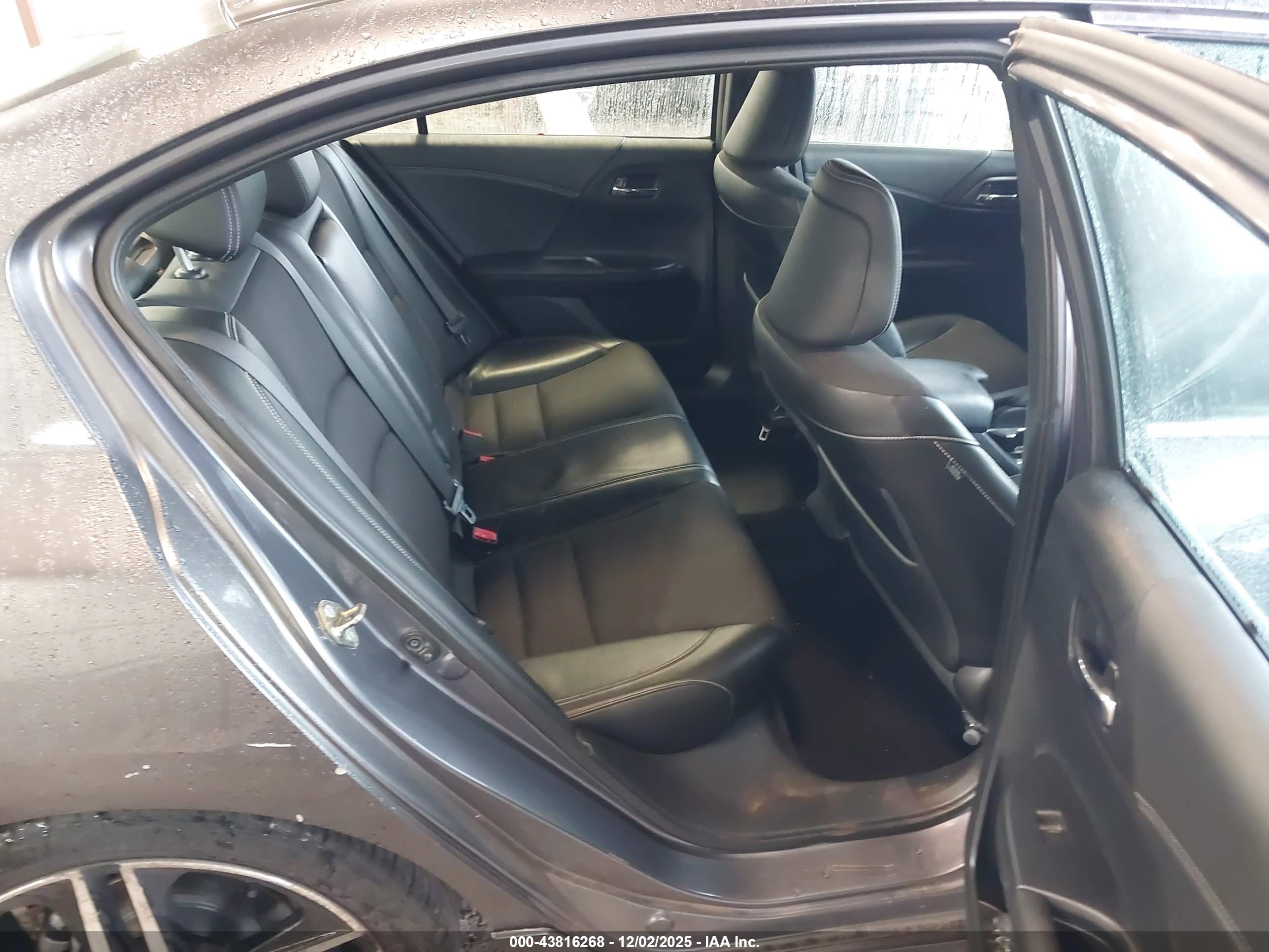 HONDA ACCORD image 8