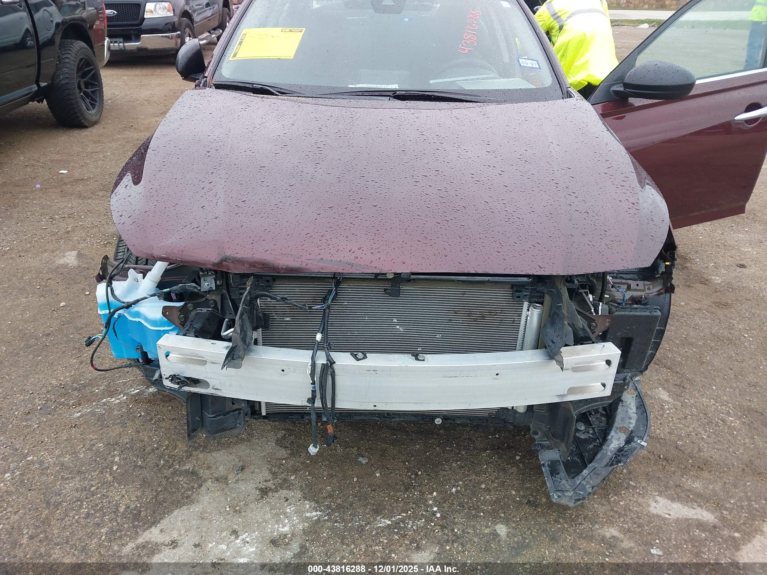 NISSAN ALTIMA image 6