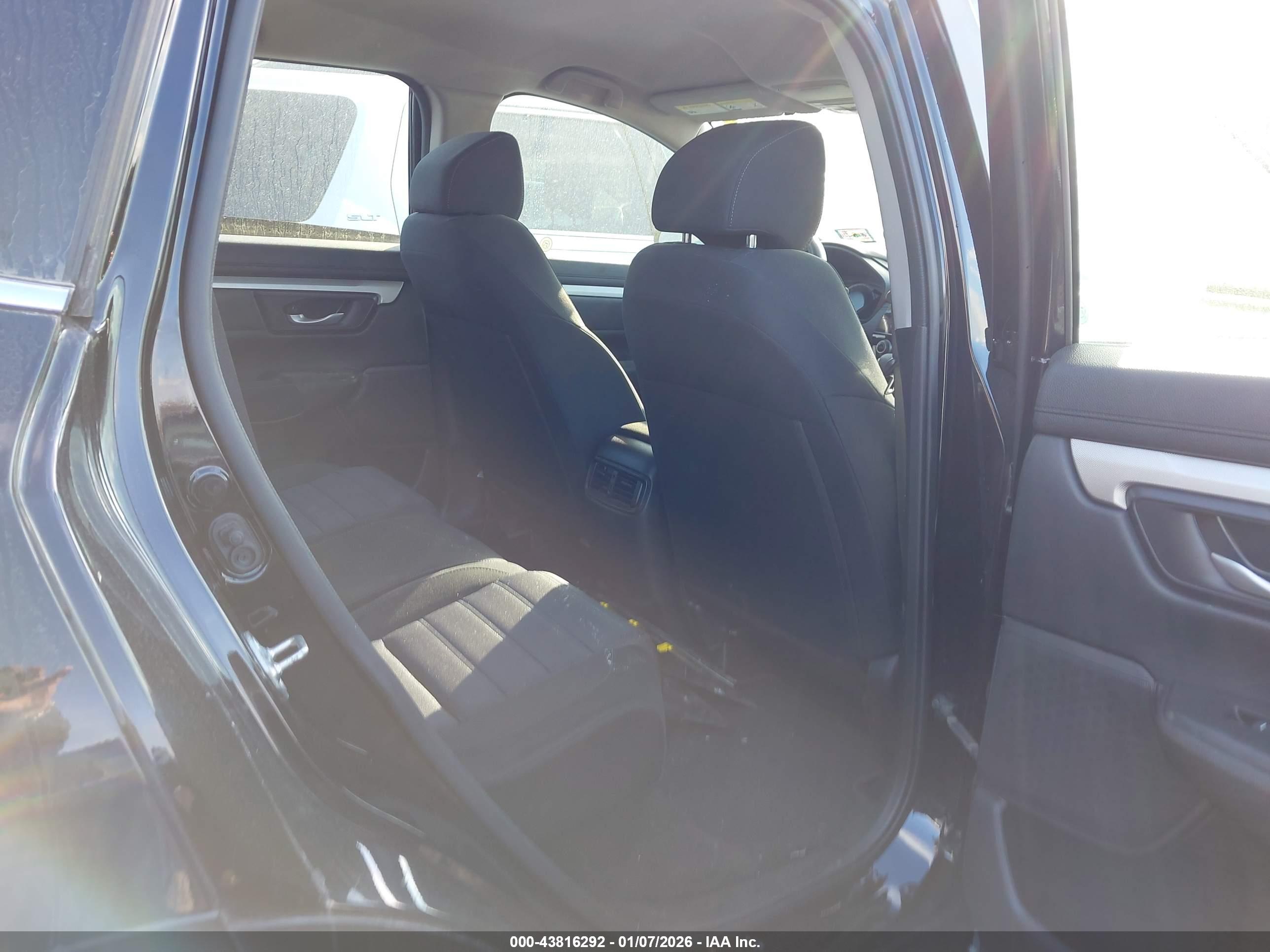 HONDA CR-V image 8