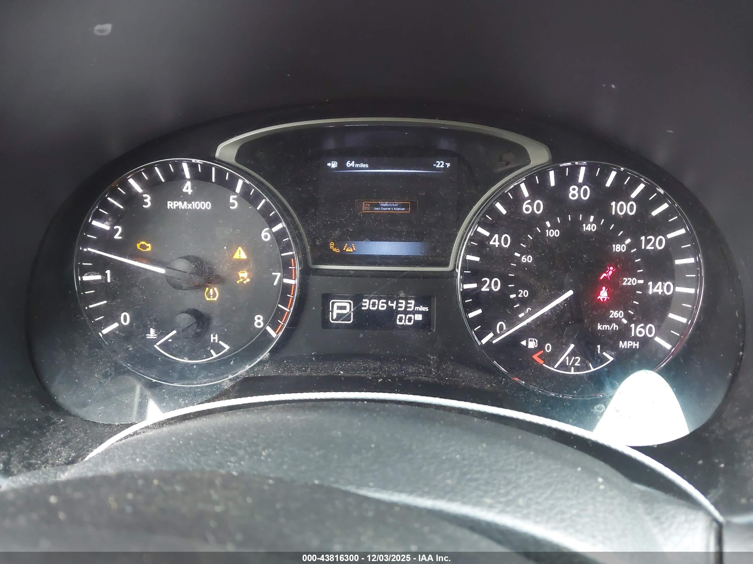 NISSAN ALTIMA image 7