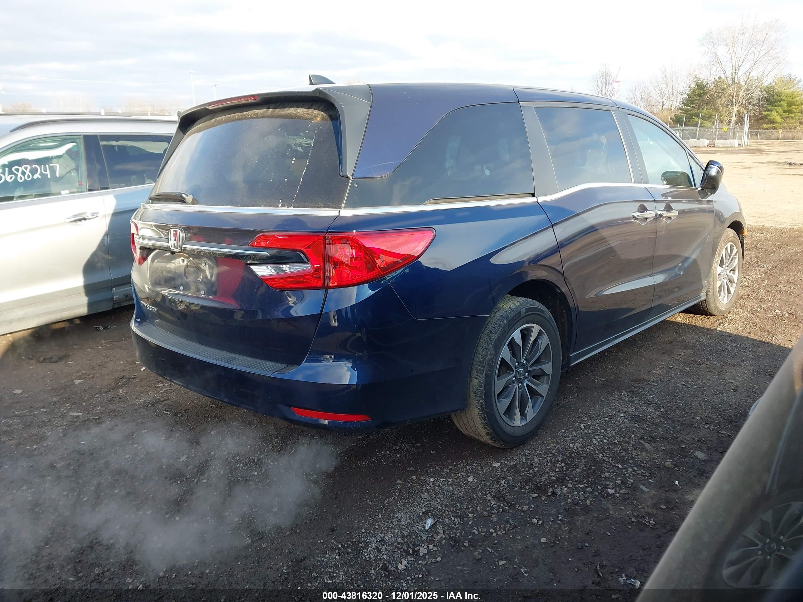 HONDA ODYSSEY image 4