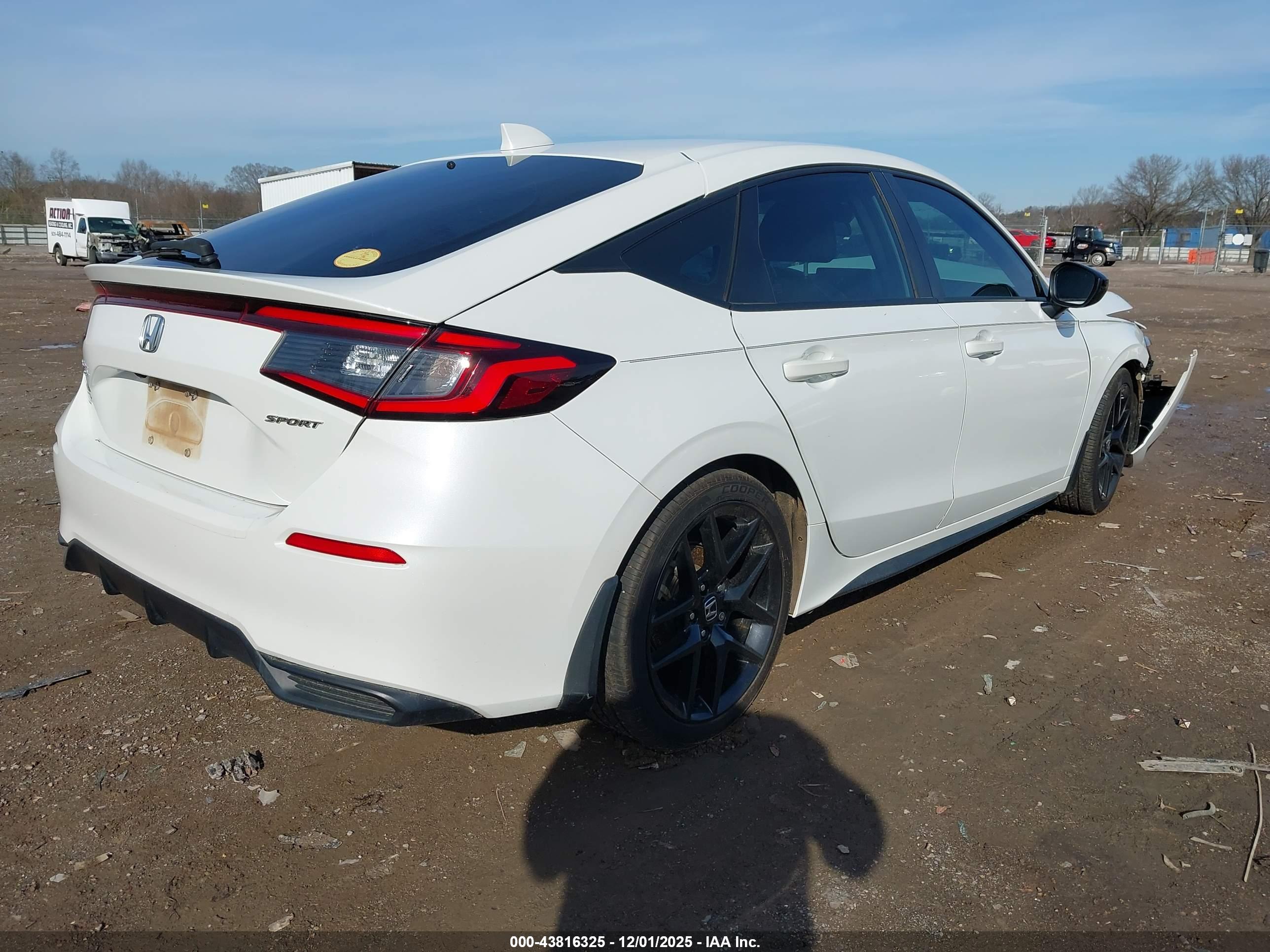 HONDA CIVIC image 4