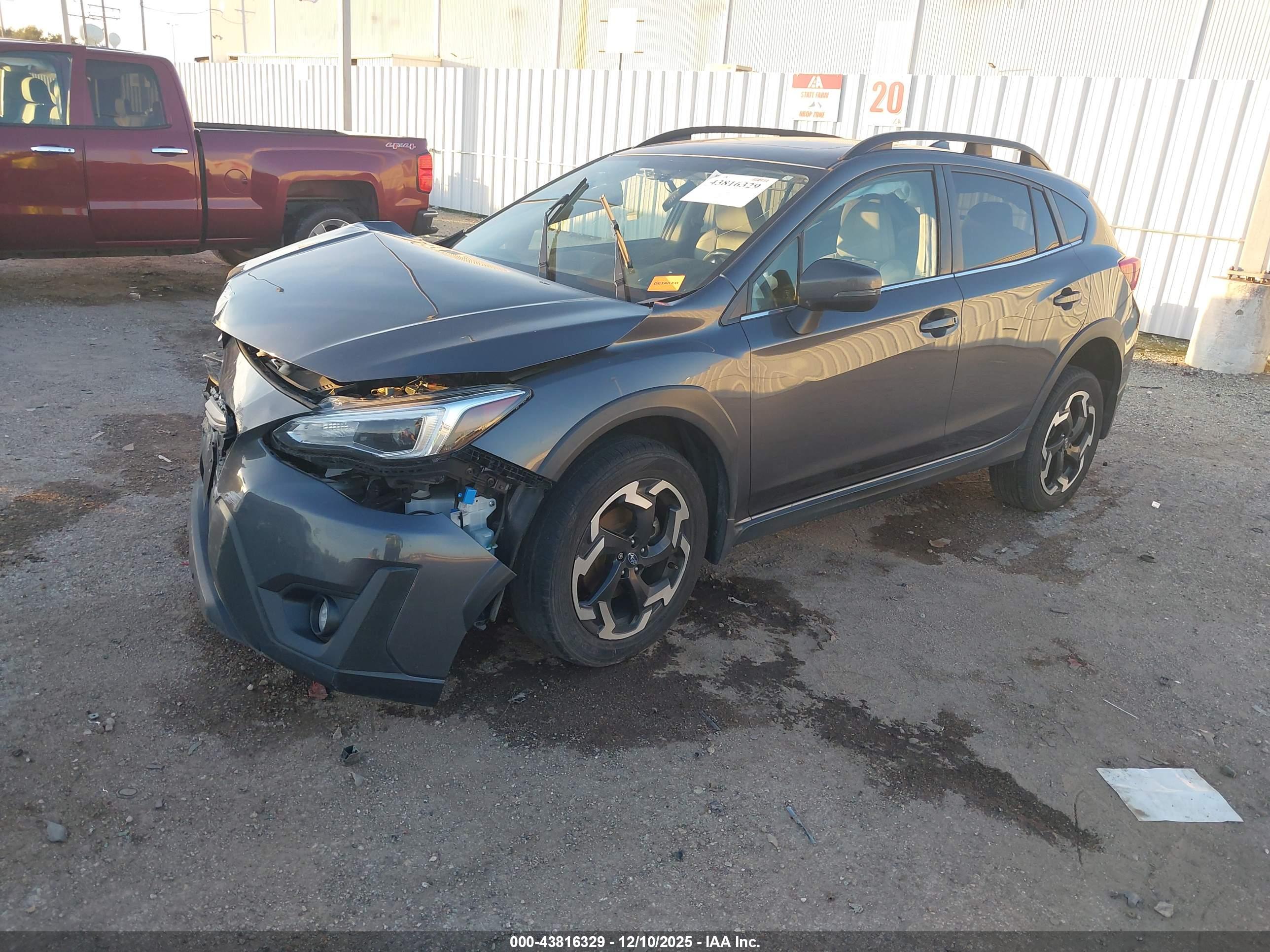 SUBARU CROSSTREK image 2