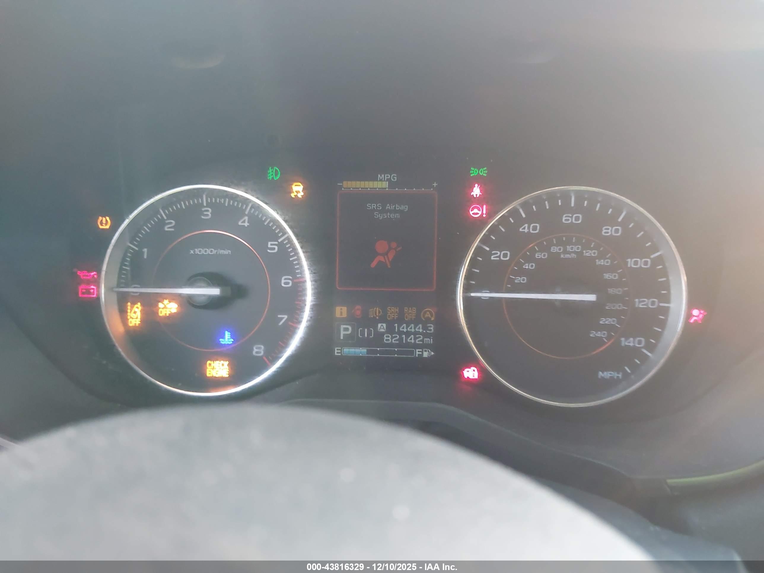 SUBARU CROSSTREK image 7