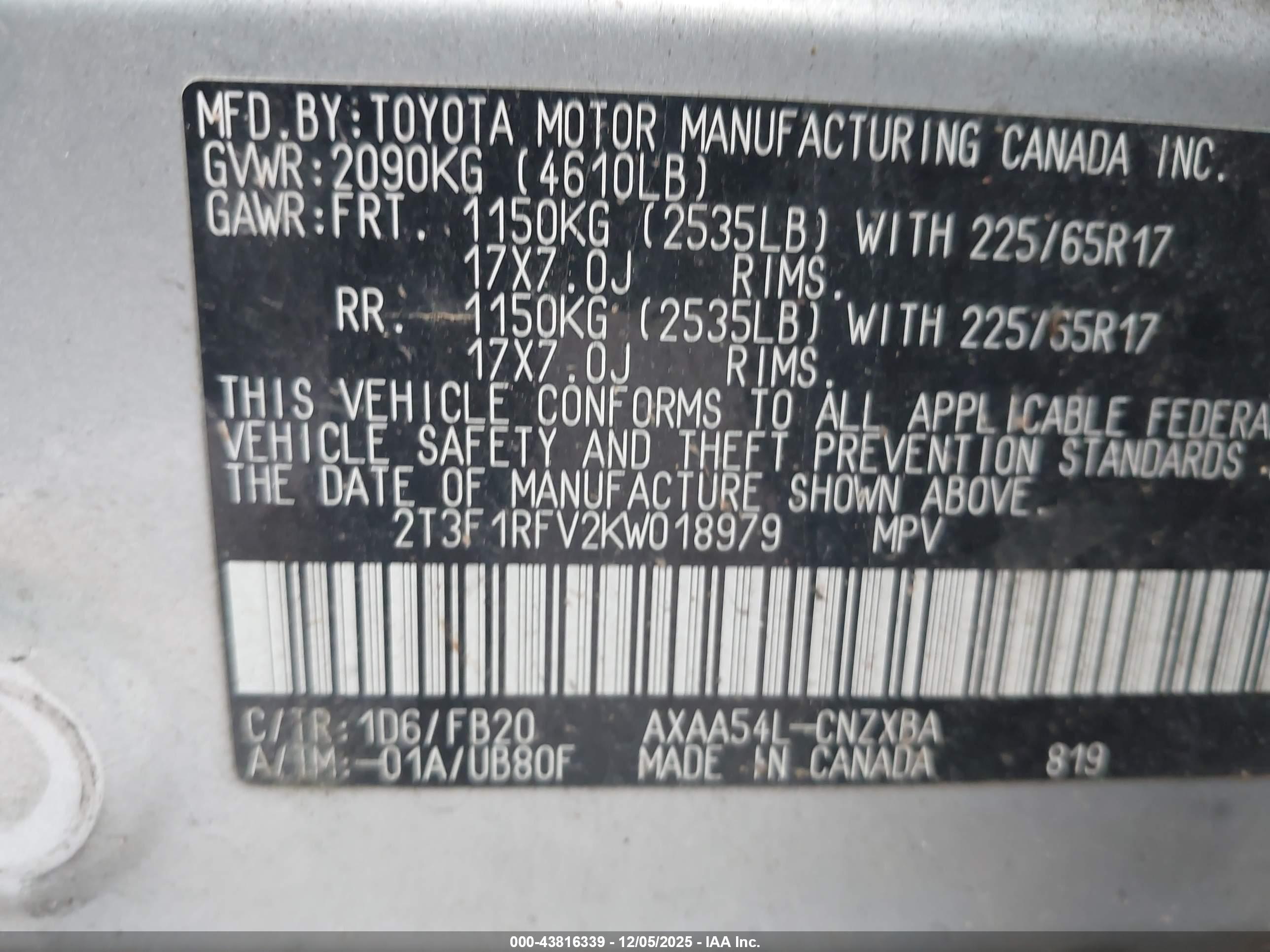 TOYOTA RAV4 image 9