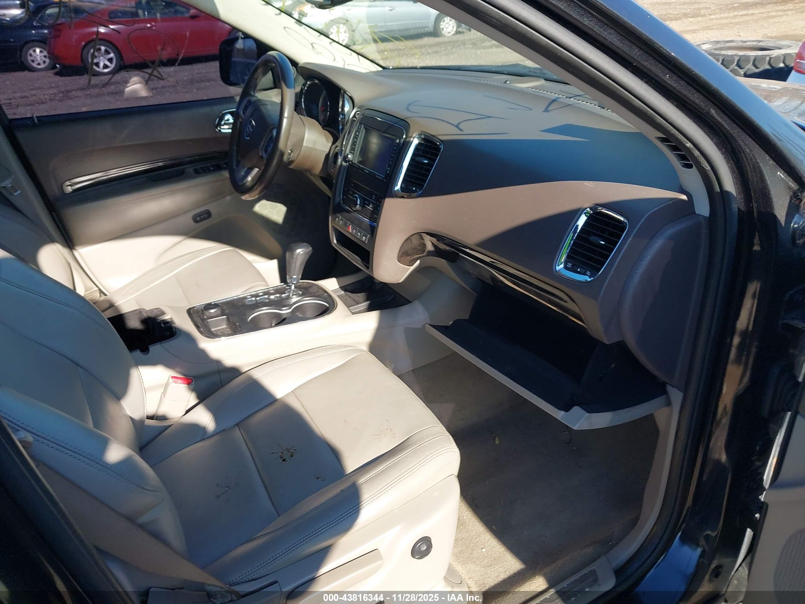 DODGE DURANGO image 5