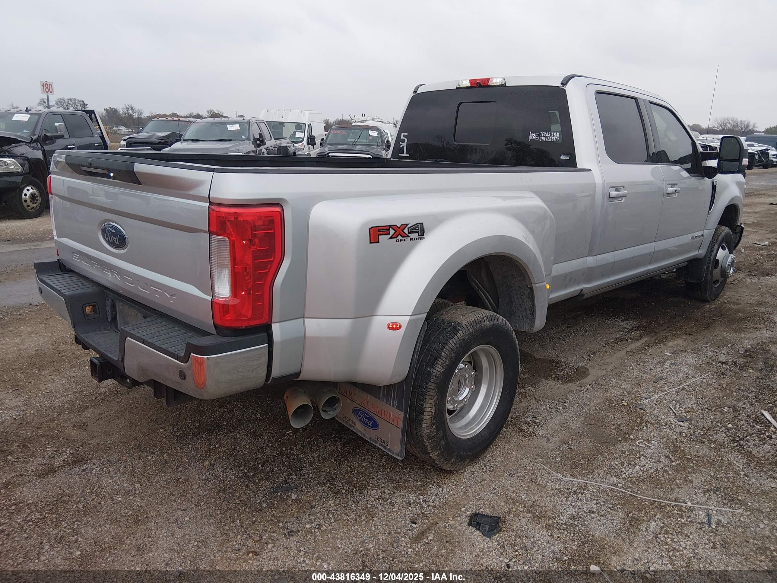 FORD F-350 image 4