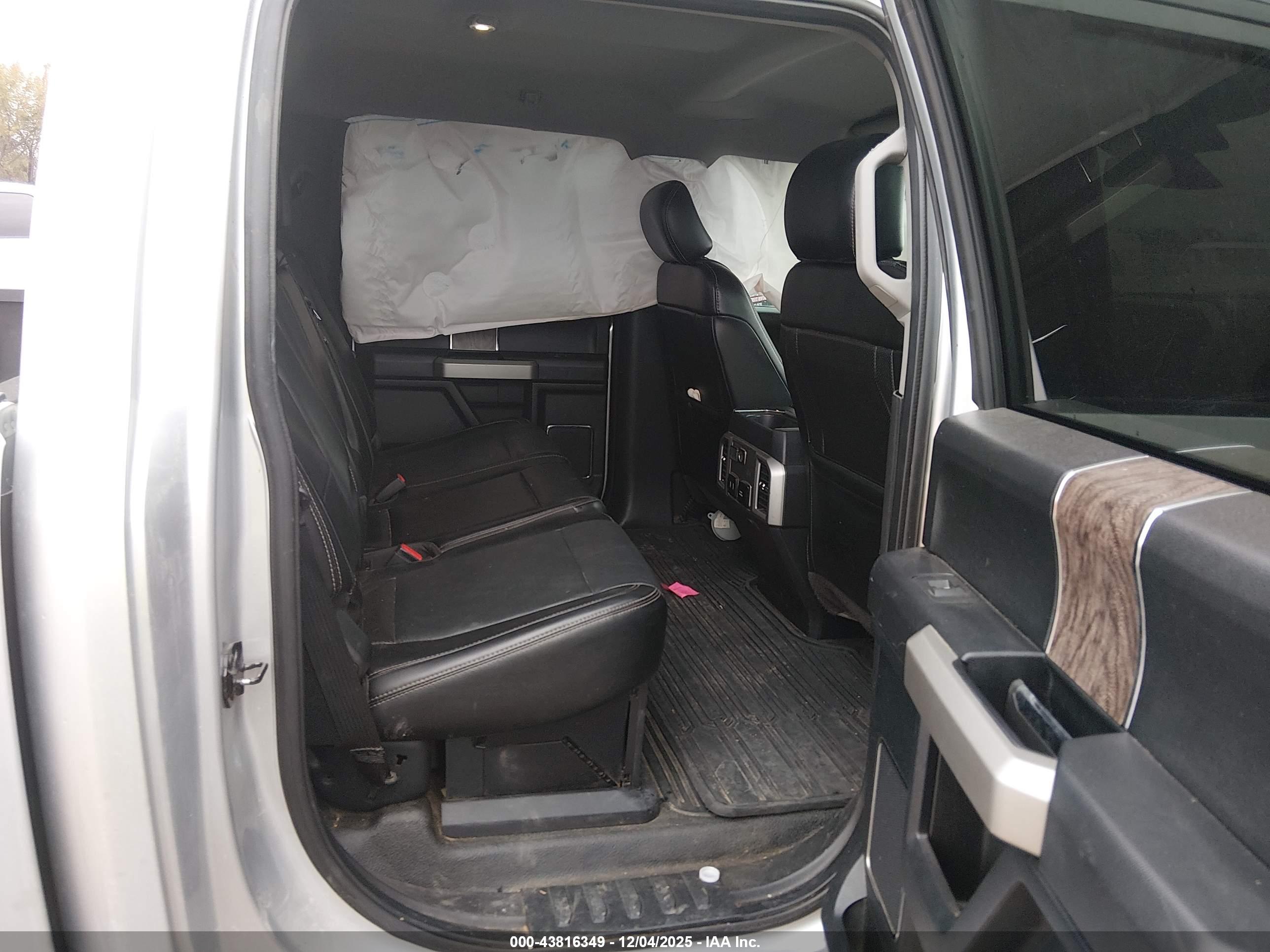 FORD F-350 image 8