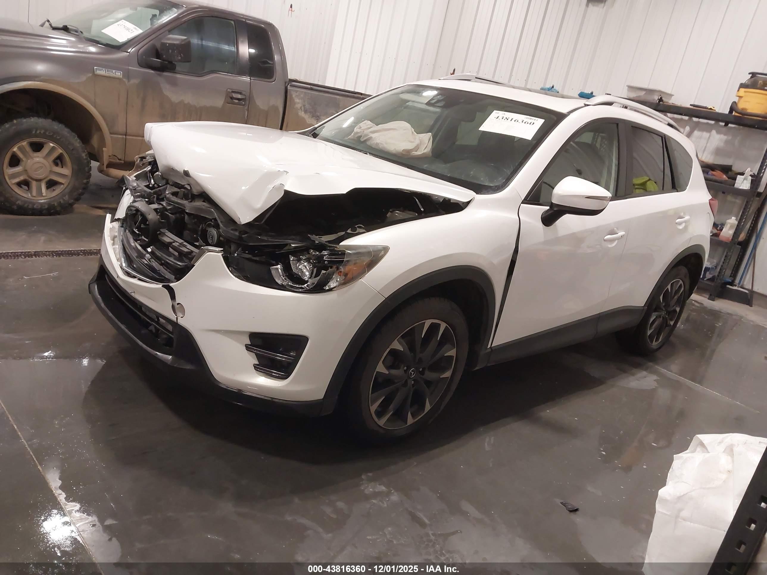 MAZDA CX-5 image 2