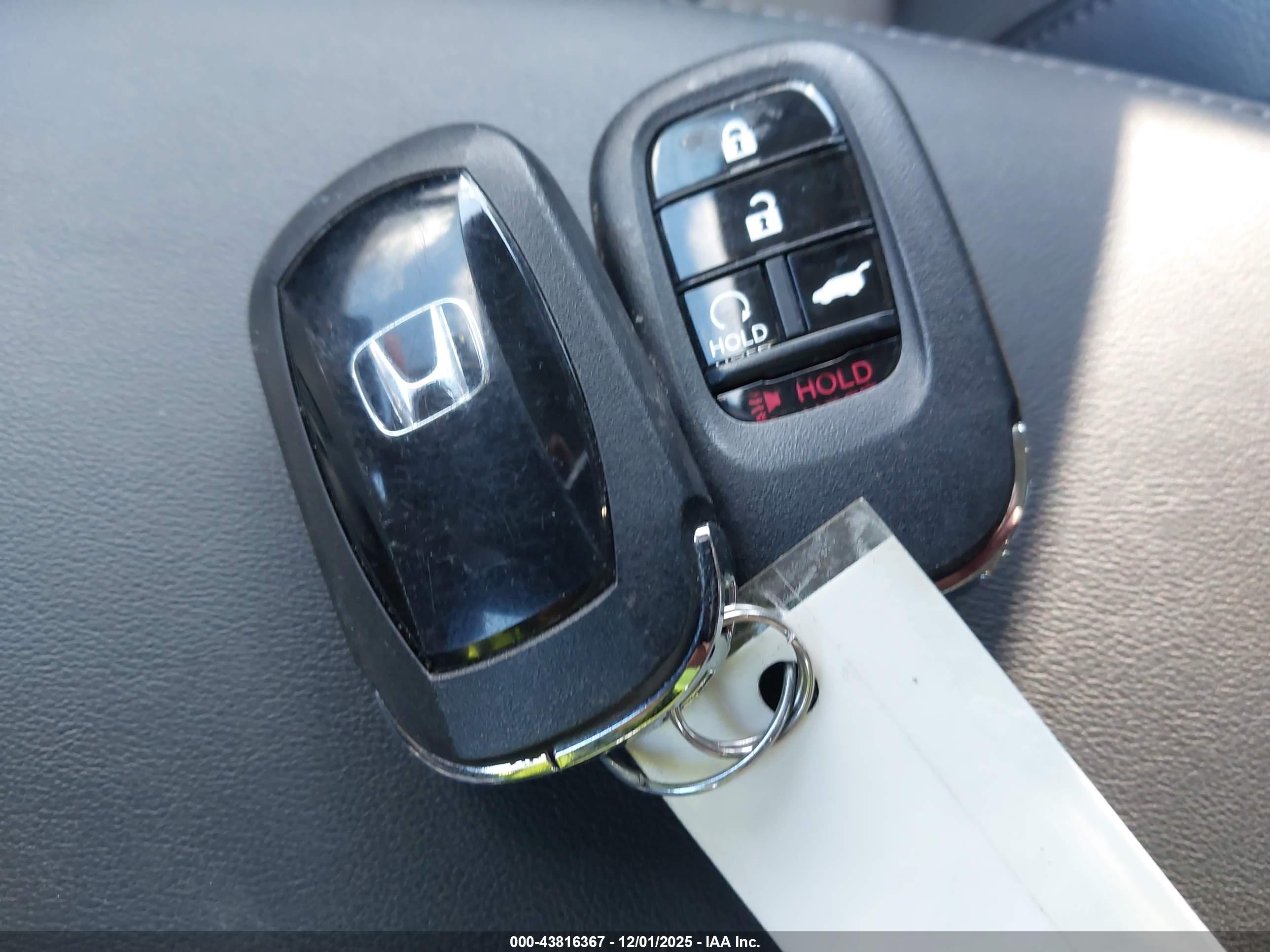 HONDA HR-V image 11