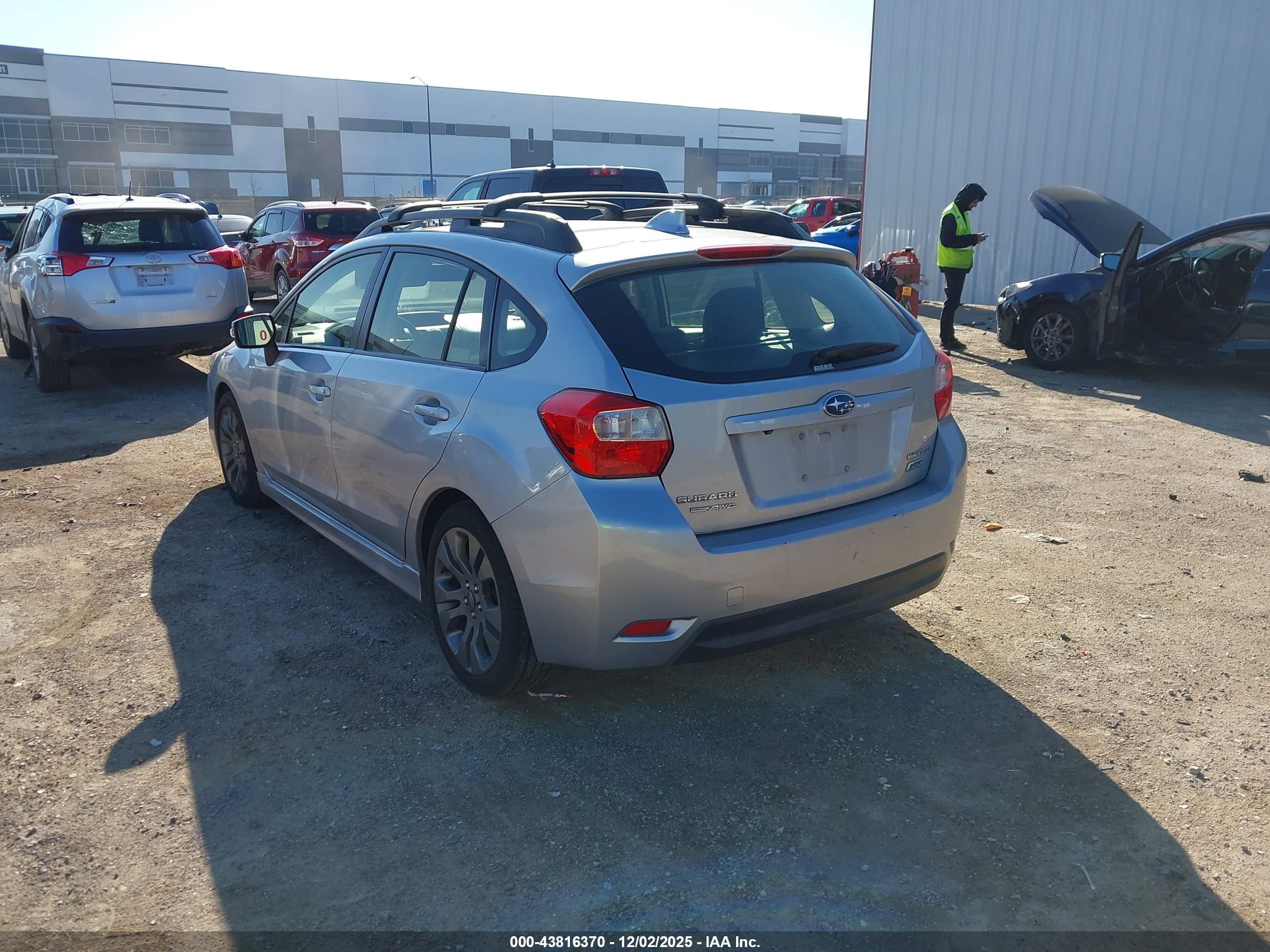 SUBARU IMPREZA image 3