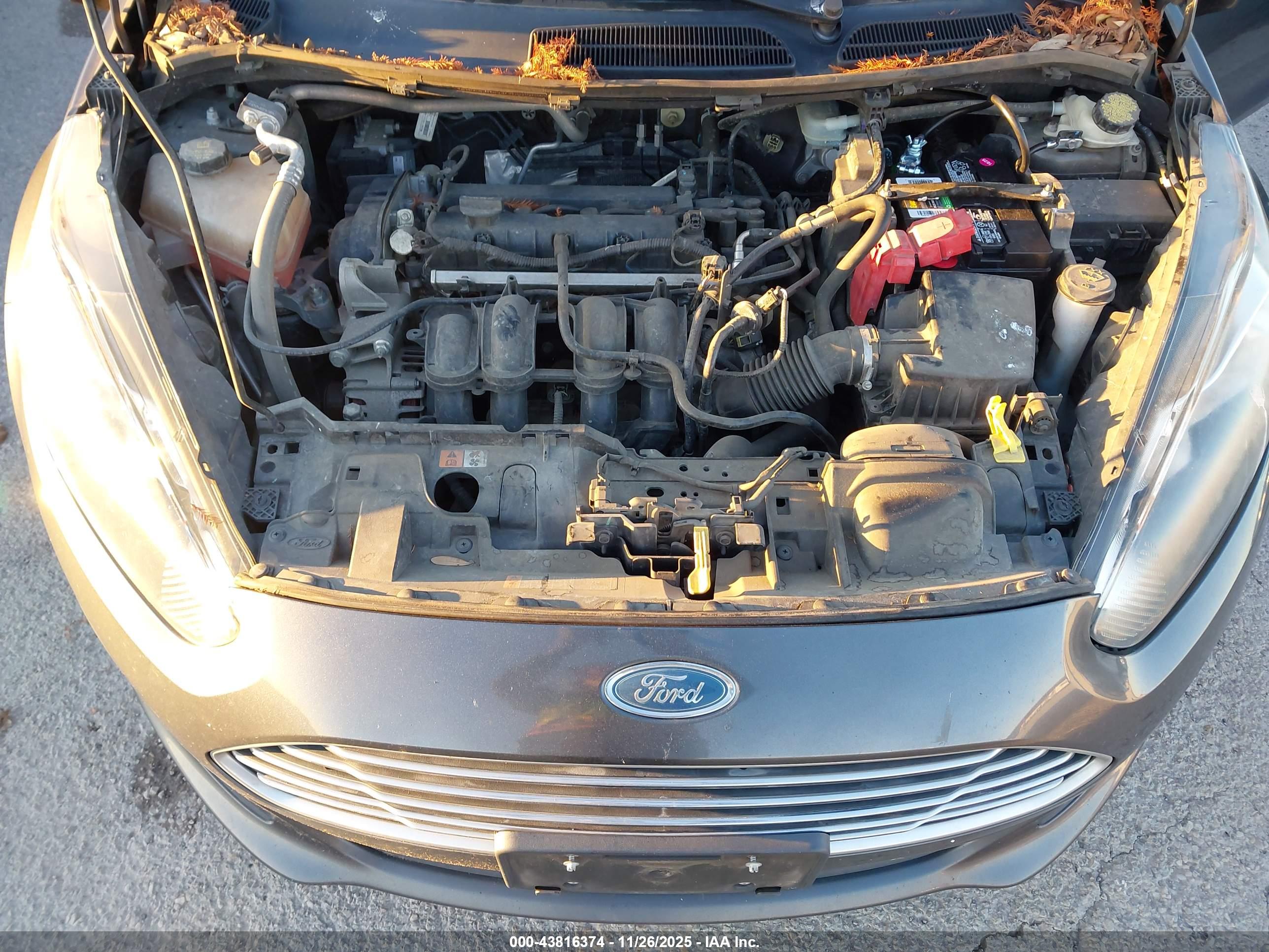 FORD FIESTA image 10