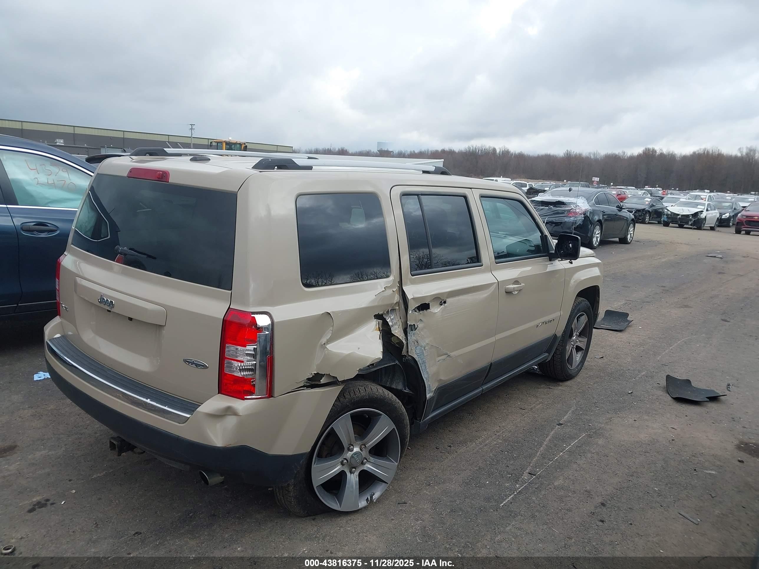 JEEP PATRIOT image 4