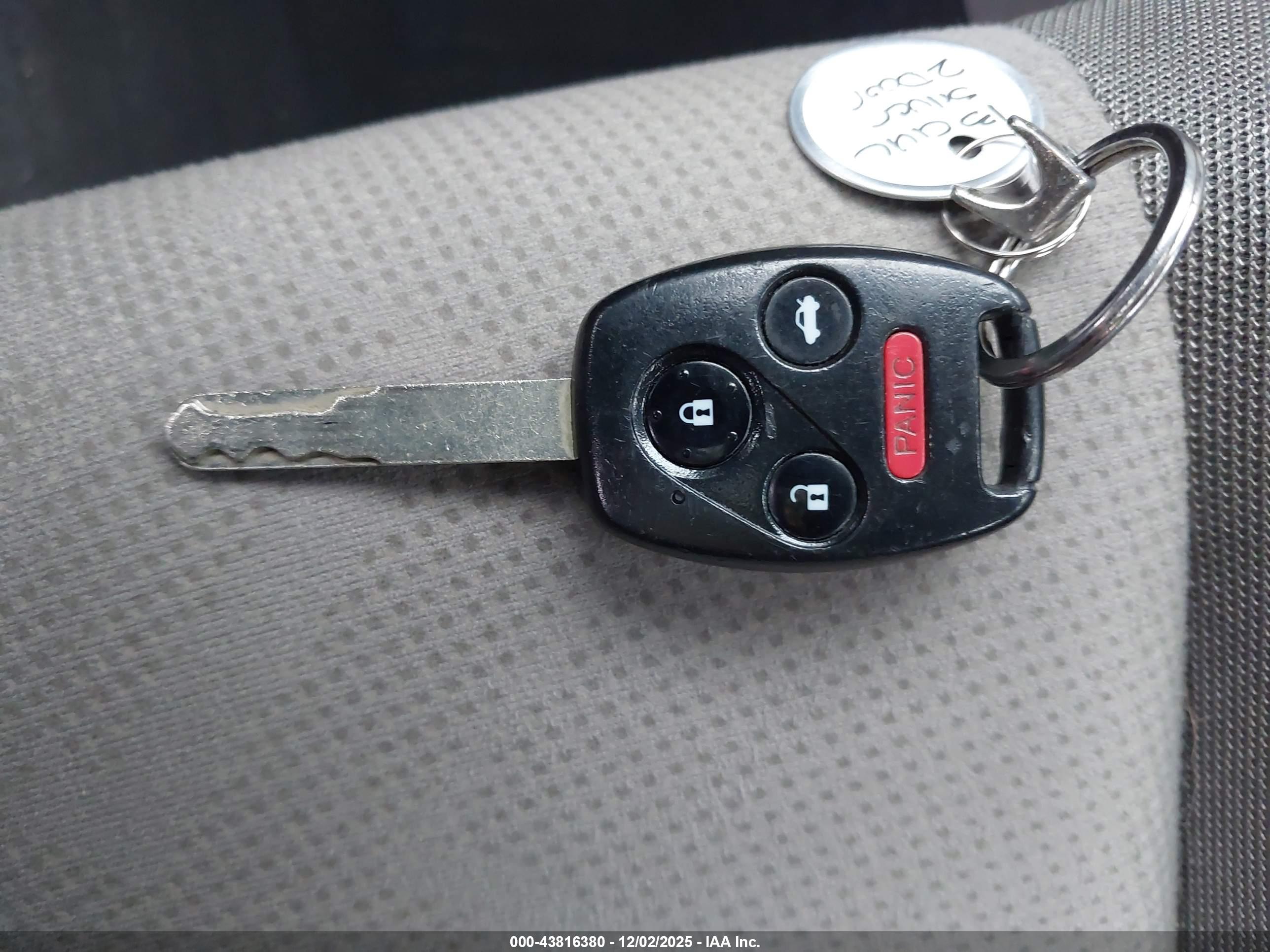 HONDA CIVIC image 11