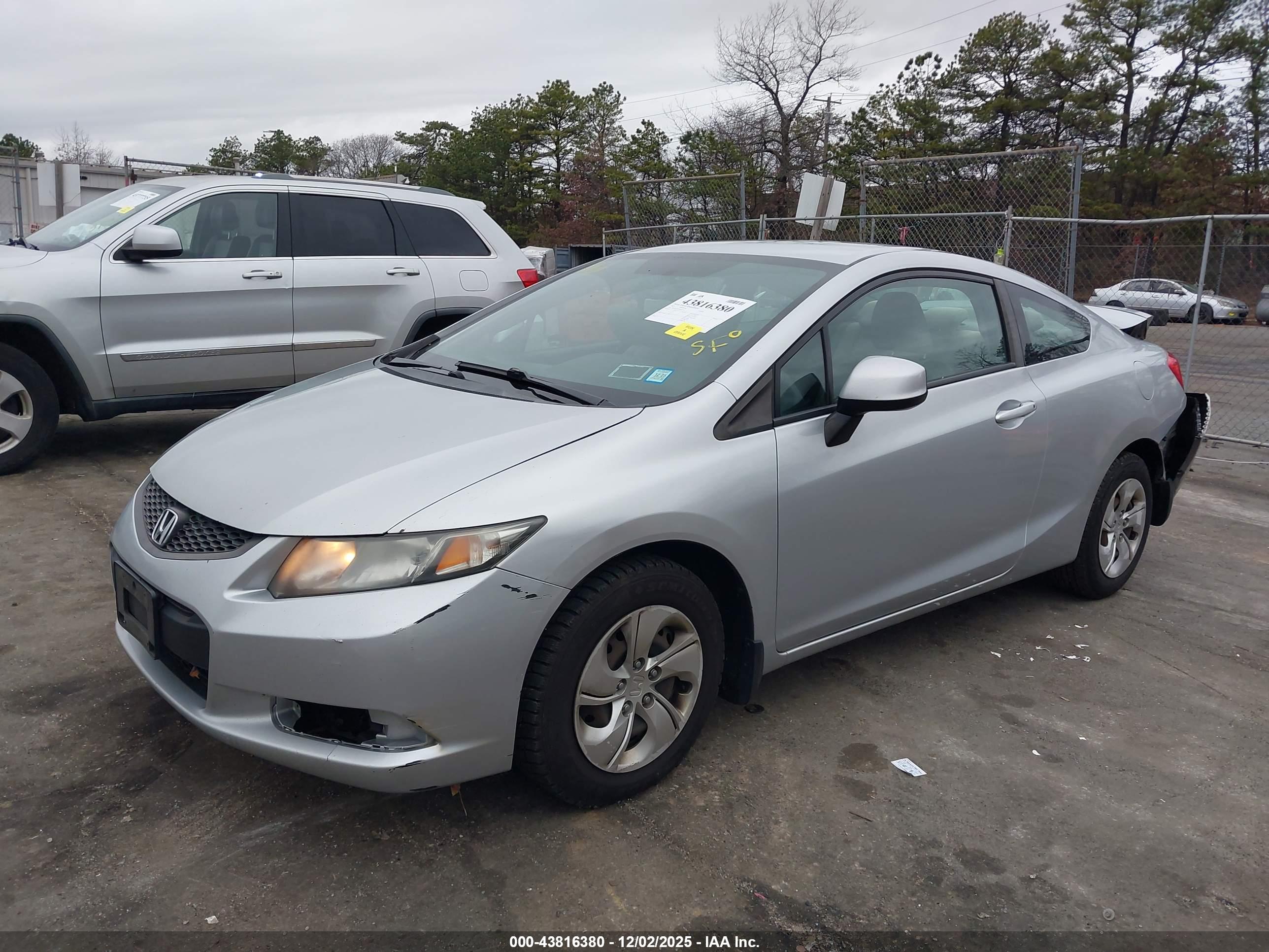 HONDA CIVIC image 2