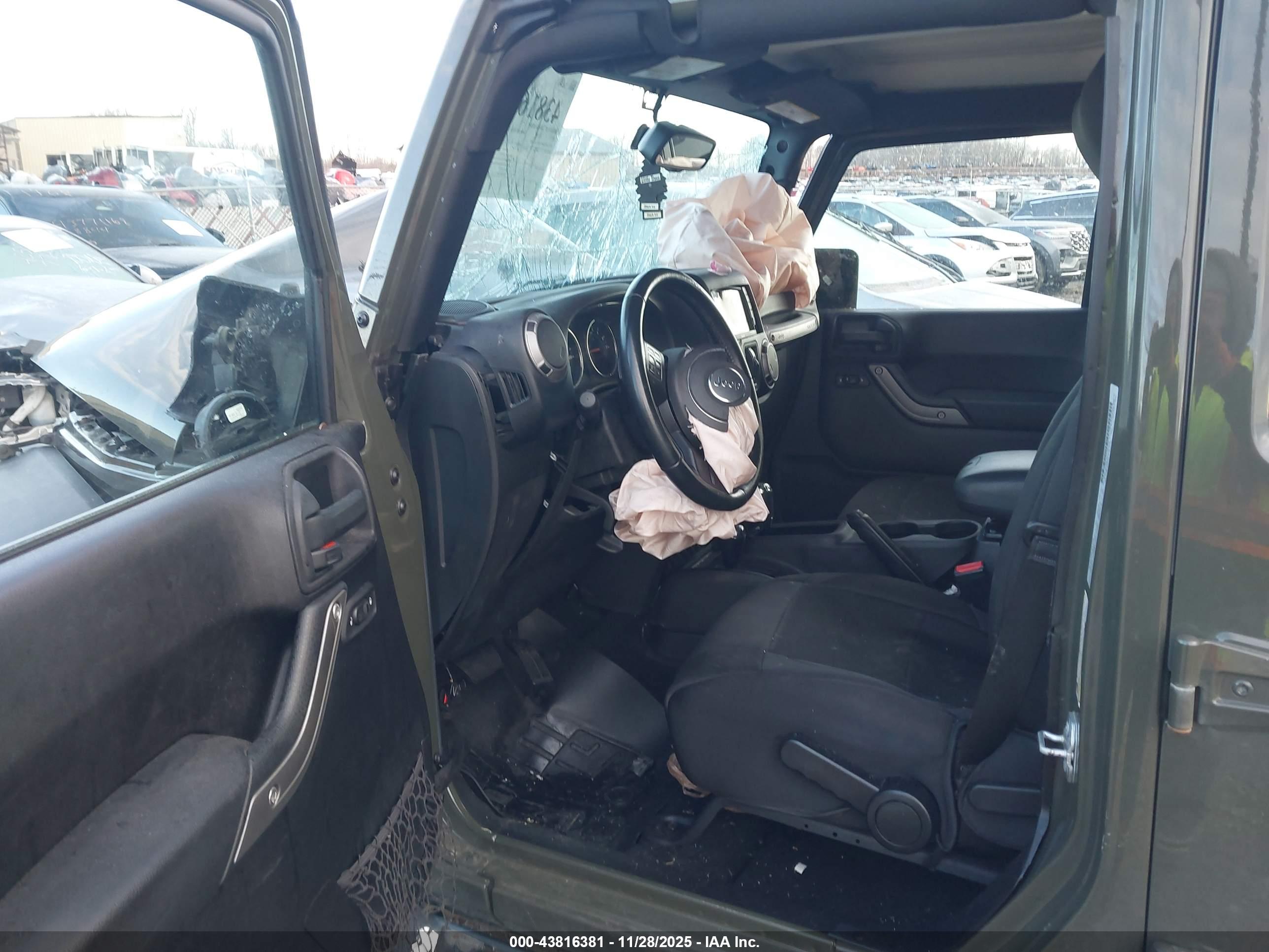 JEEP WRANGLER image 5