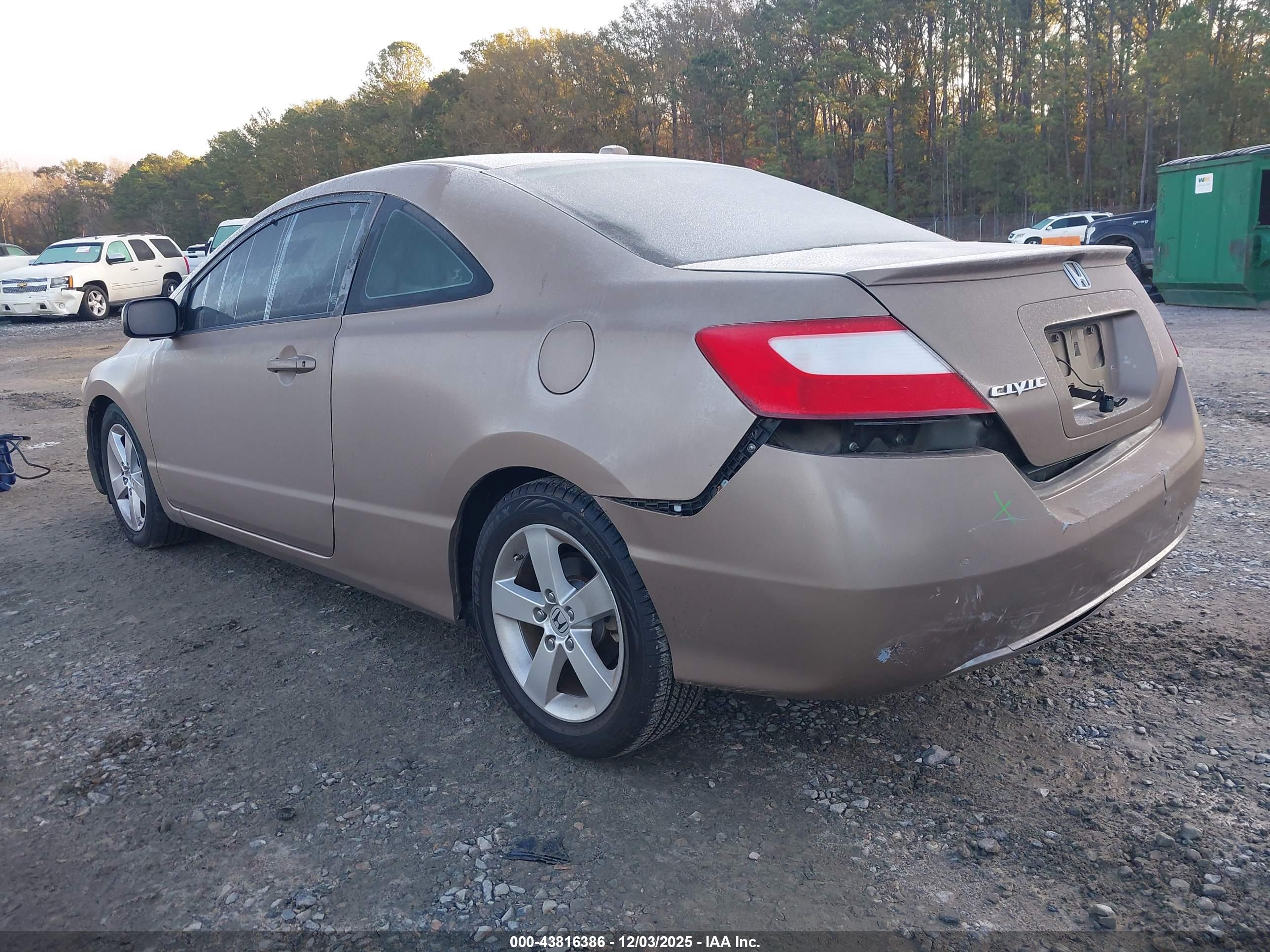 HONDA CIVIC image 3