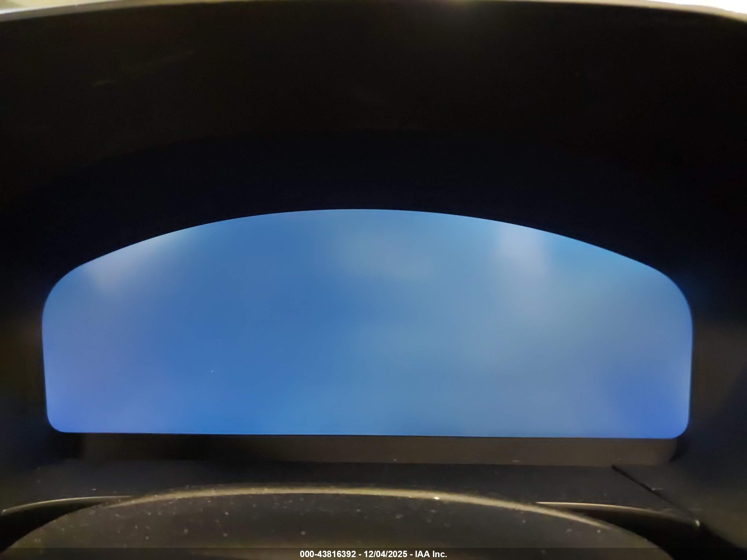 FORD ESCAPE image 7