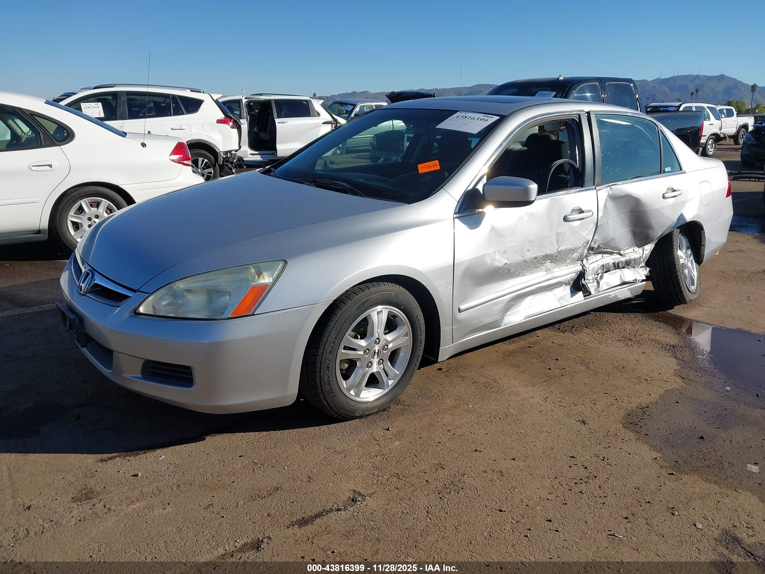 HONDA ACCORD image 2