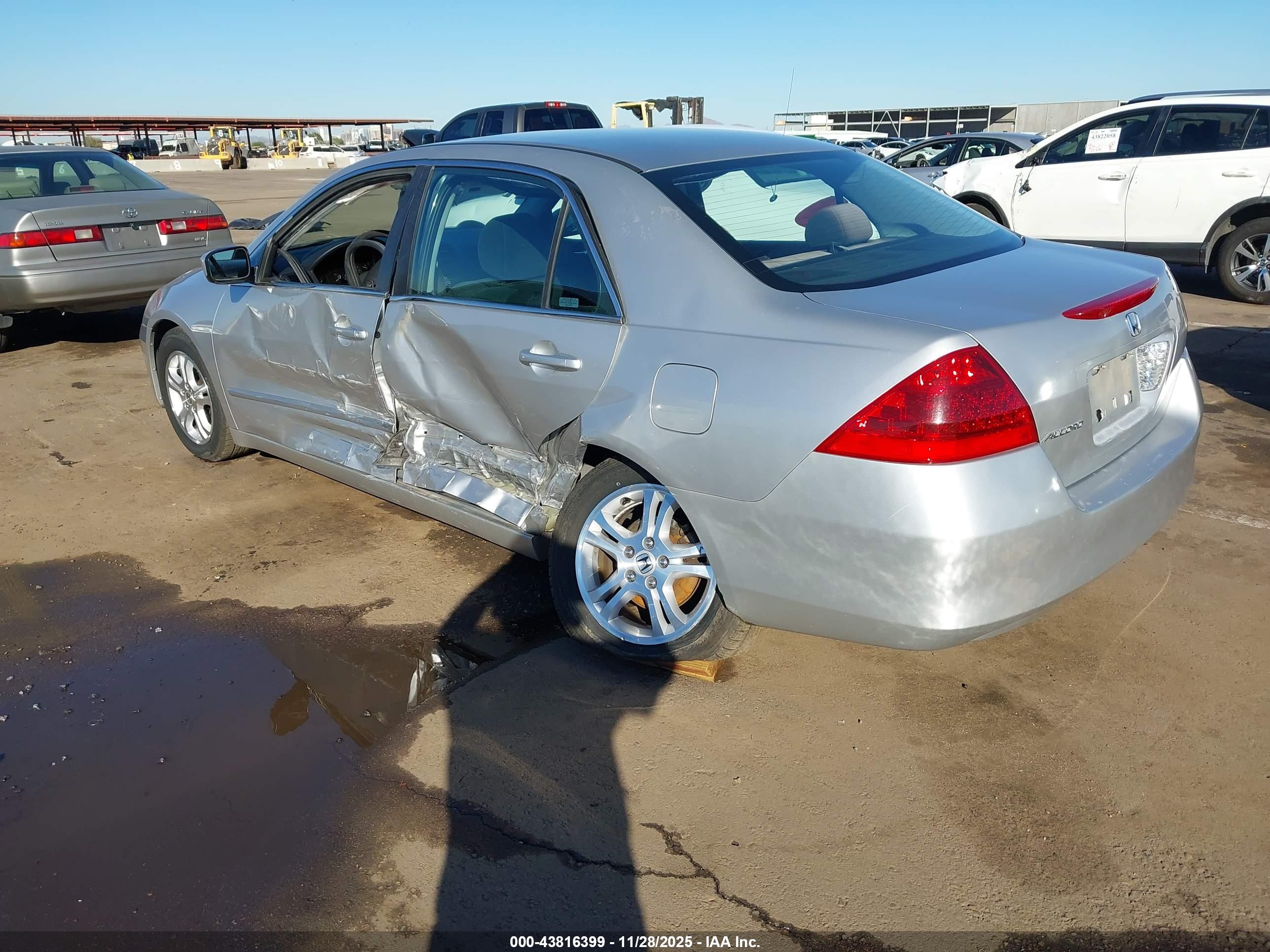 HONDA ACCORD image 3