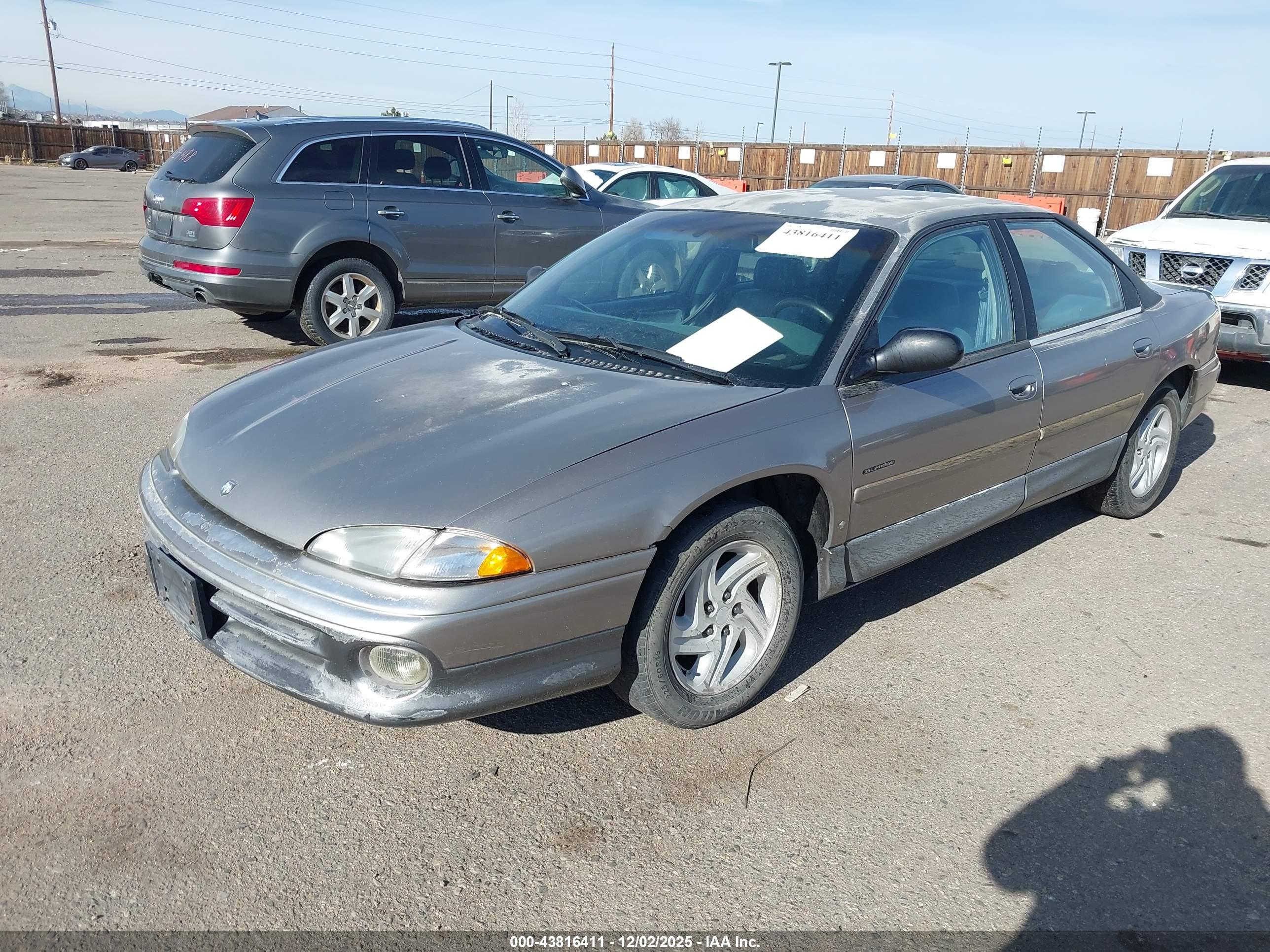 DODGE INTREPID image 2