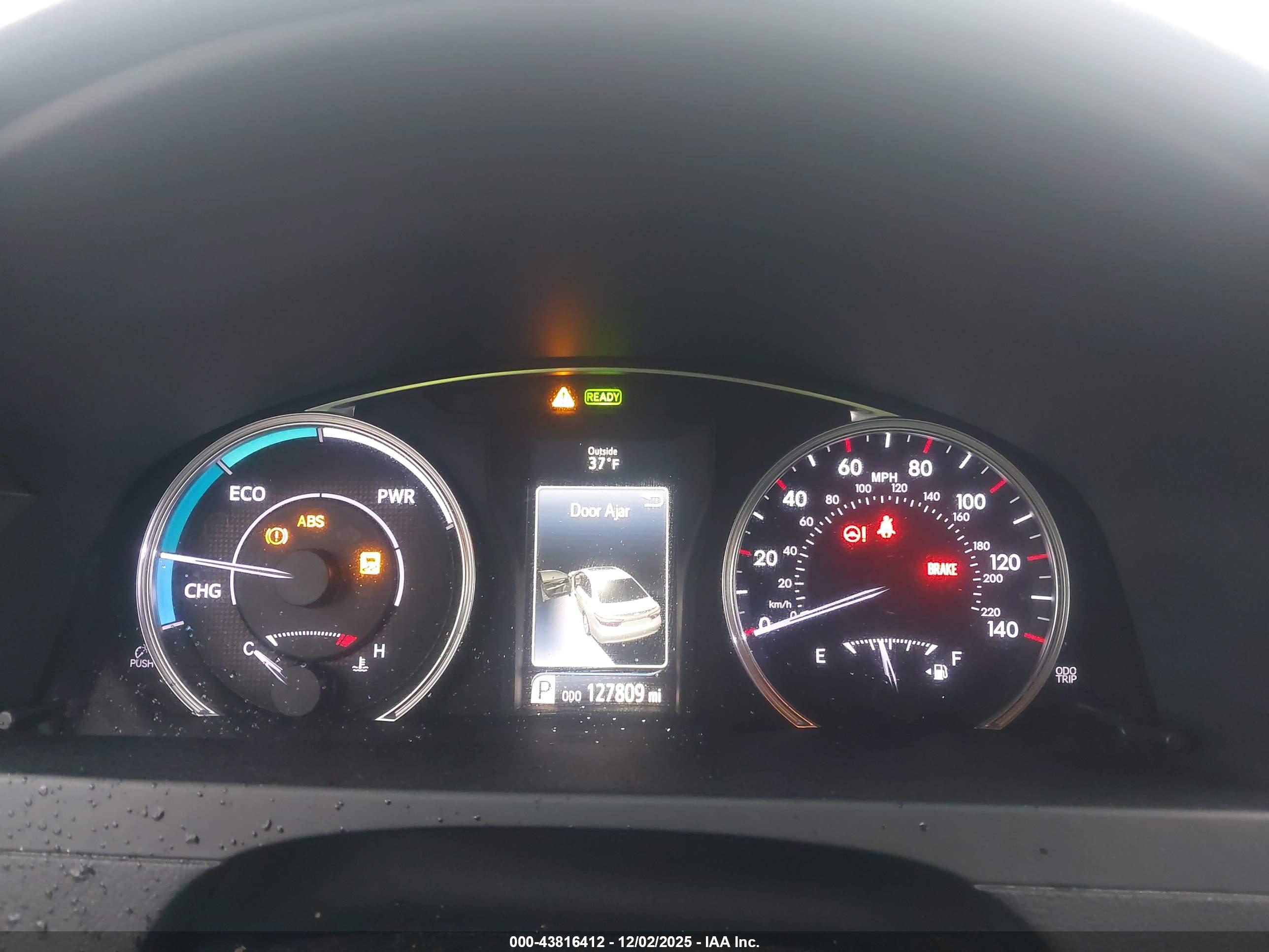 TOYOTA CAMRY image 7