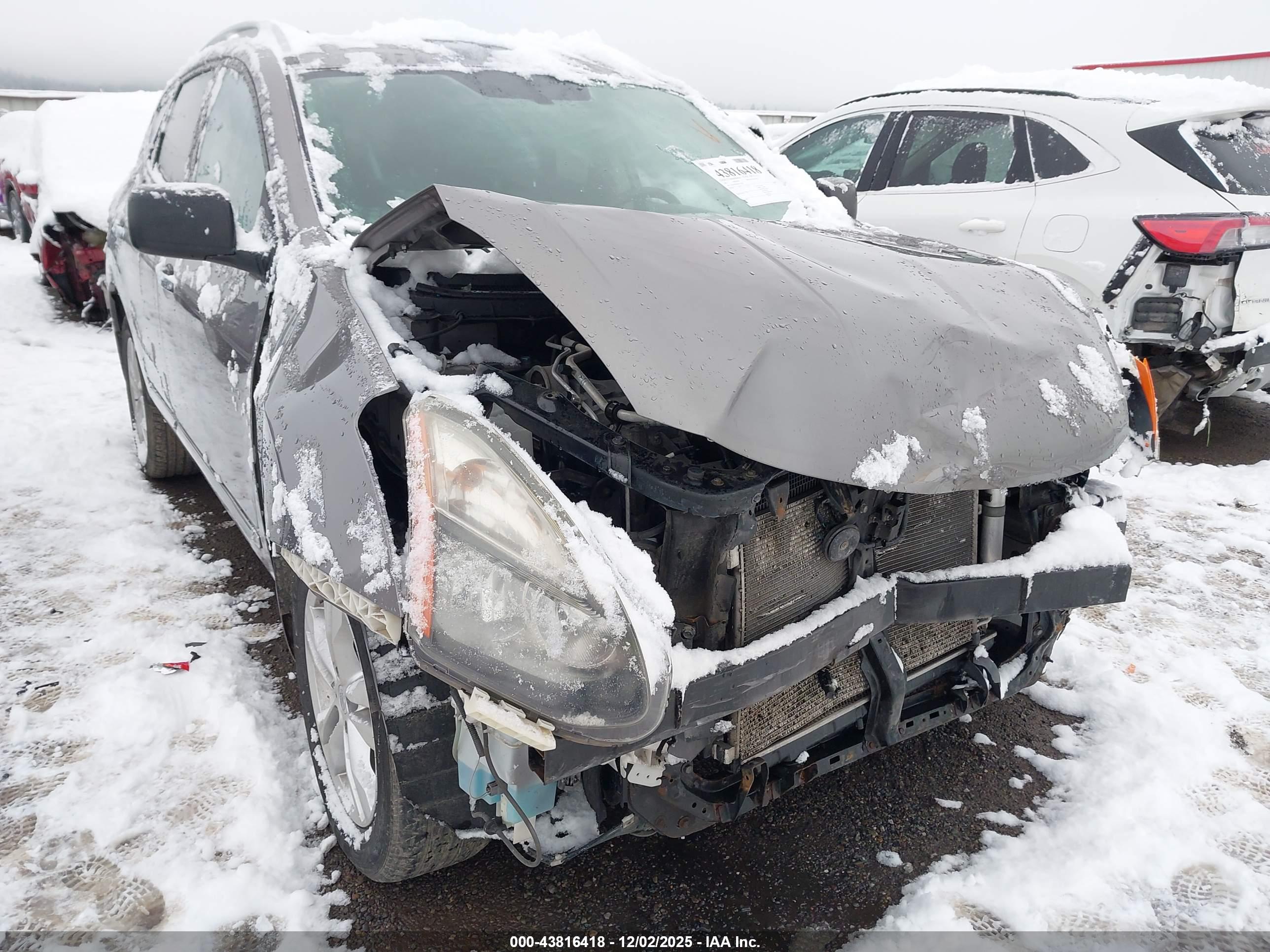 NISSAN ROGUE image 6