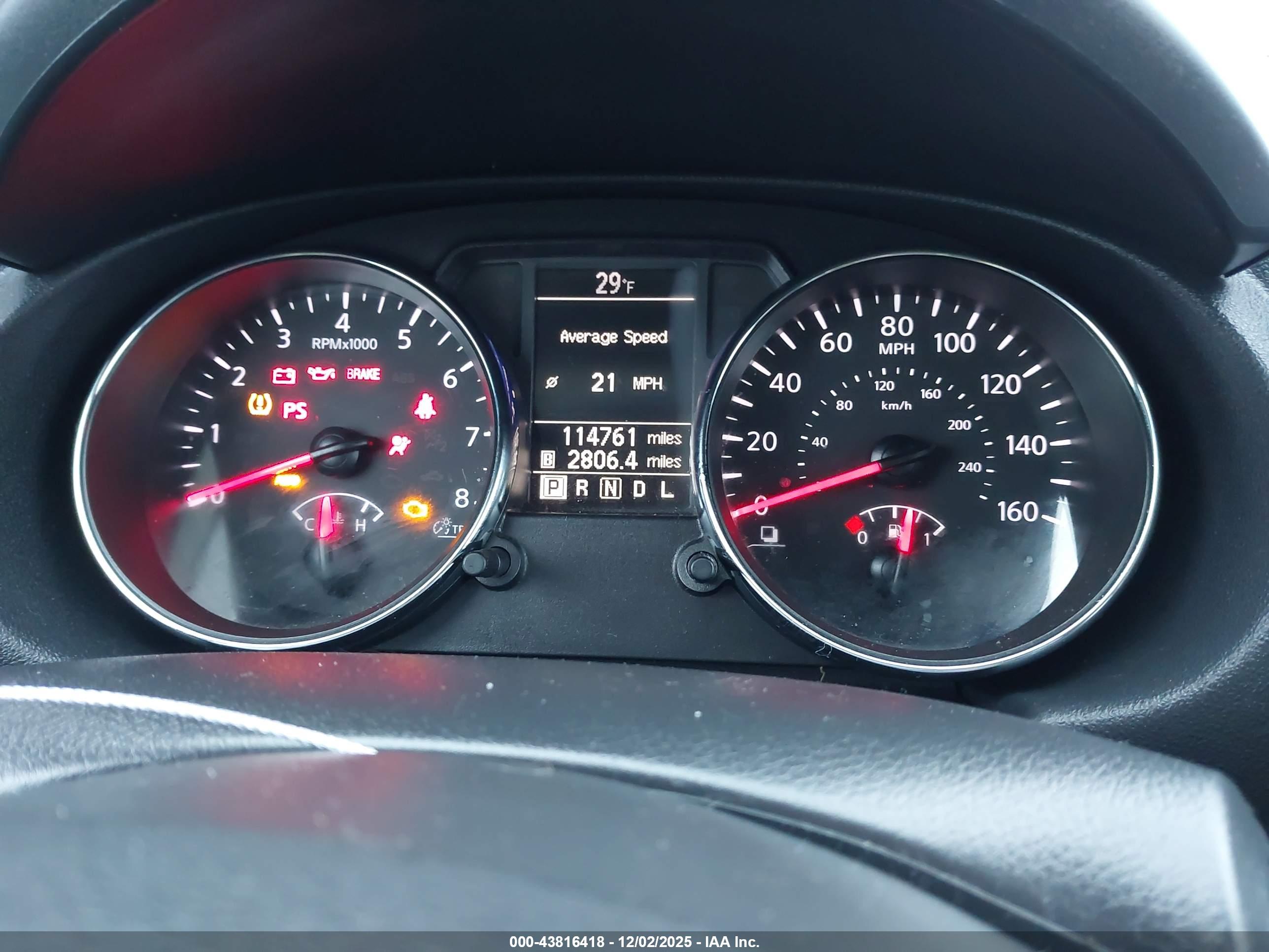NISSAN ROGUE image 7