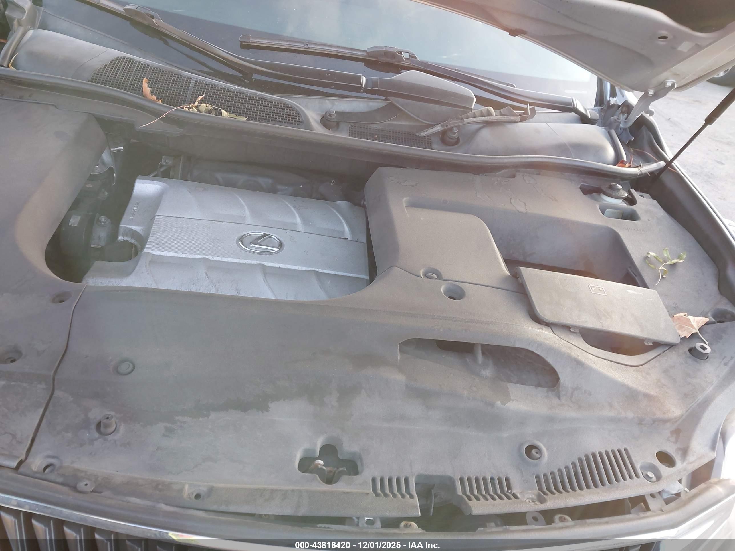 LEXUS RX image 10