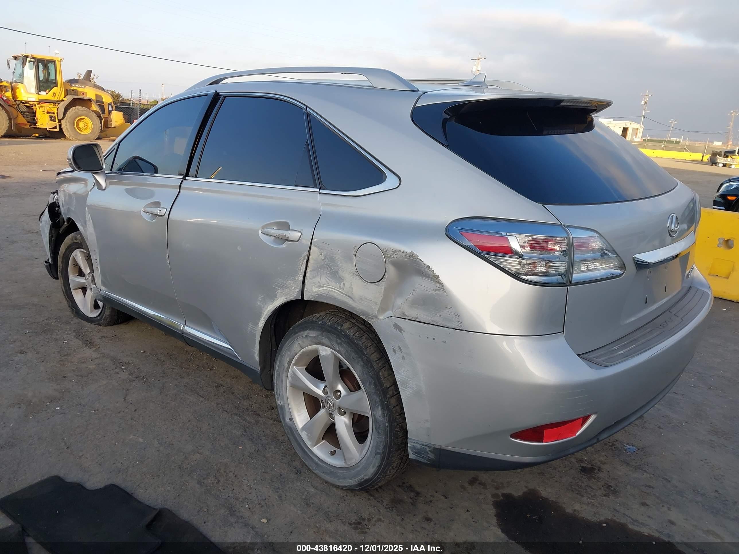 LEXUS RX image 3