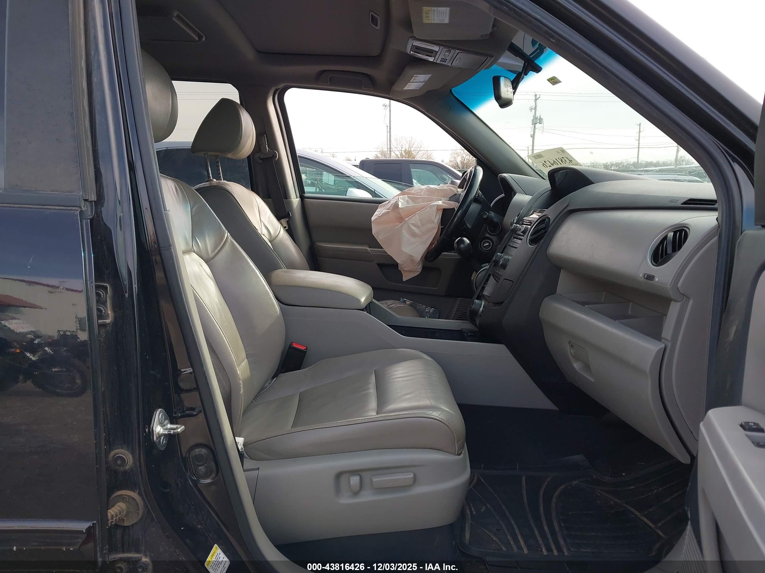 HONDA PILOT image 5