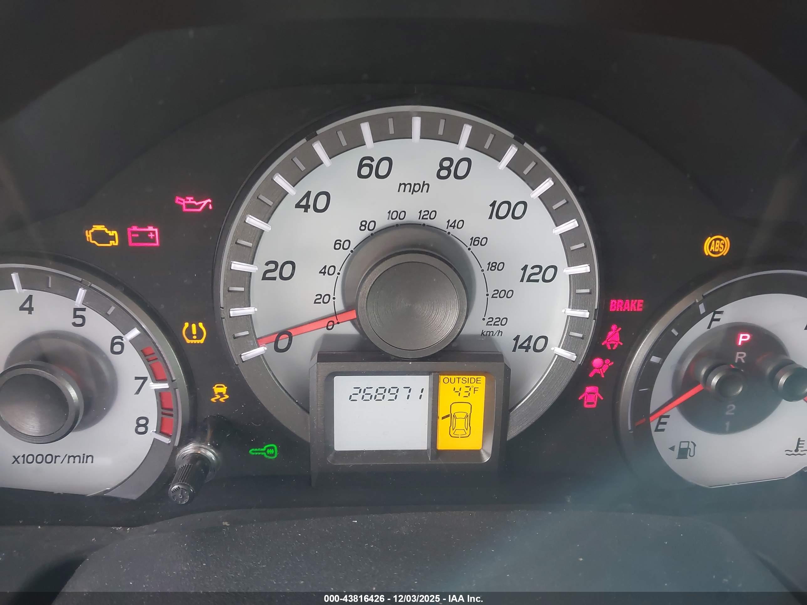 HONDA PILOT image 7