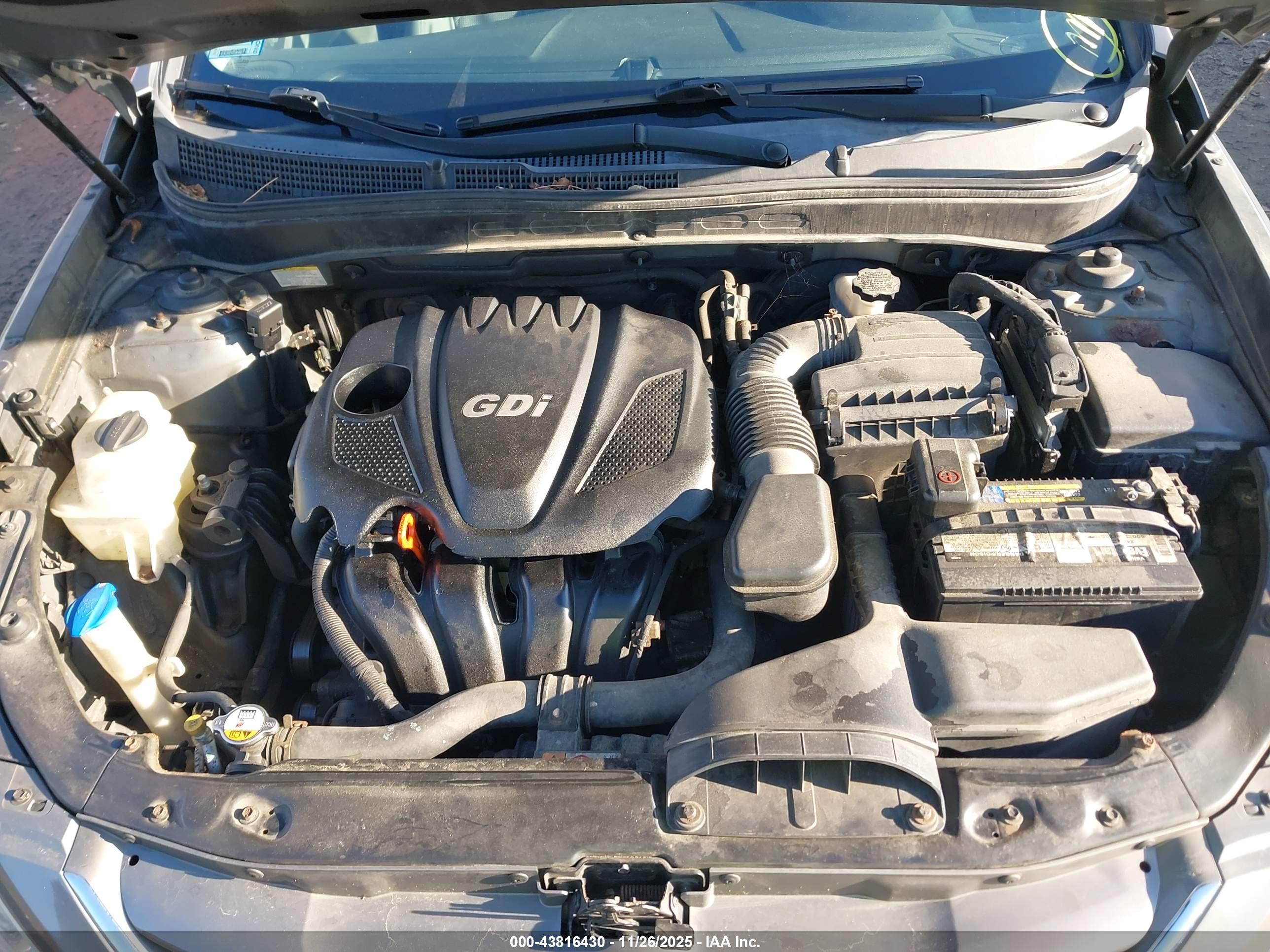 HYUNDAI SONATA image 10