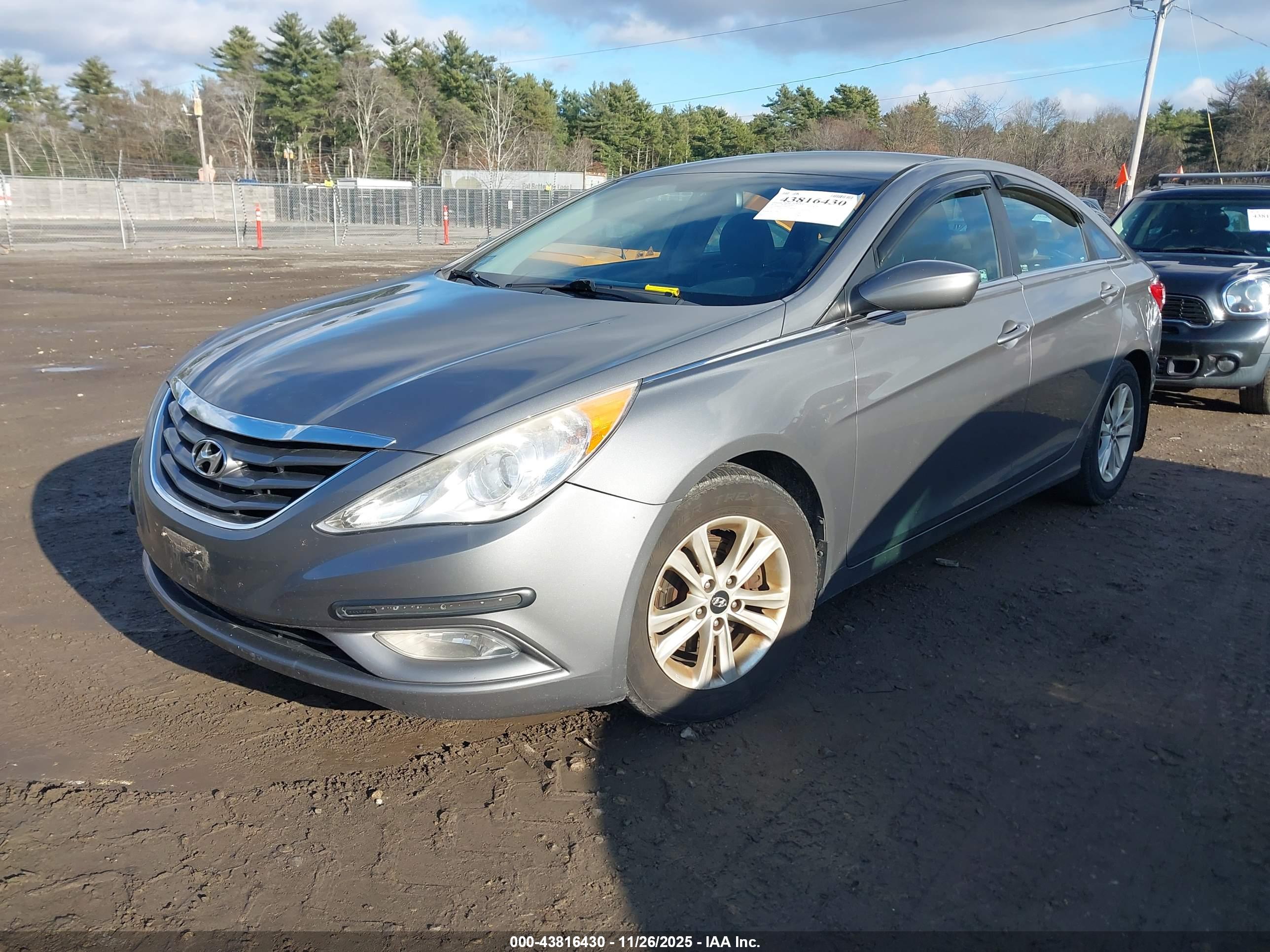 HYUNDAI SONATA image 2