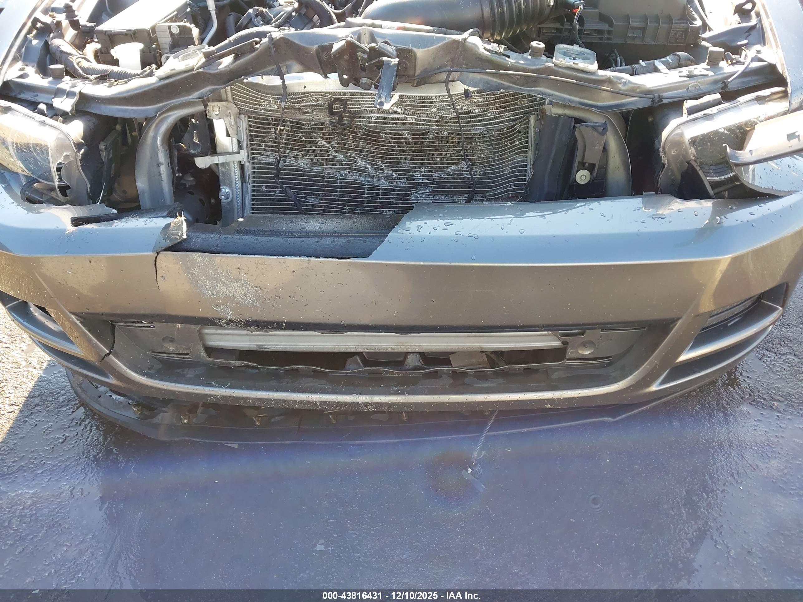 FORD MUSTANG image 6